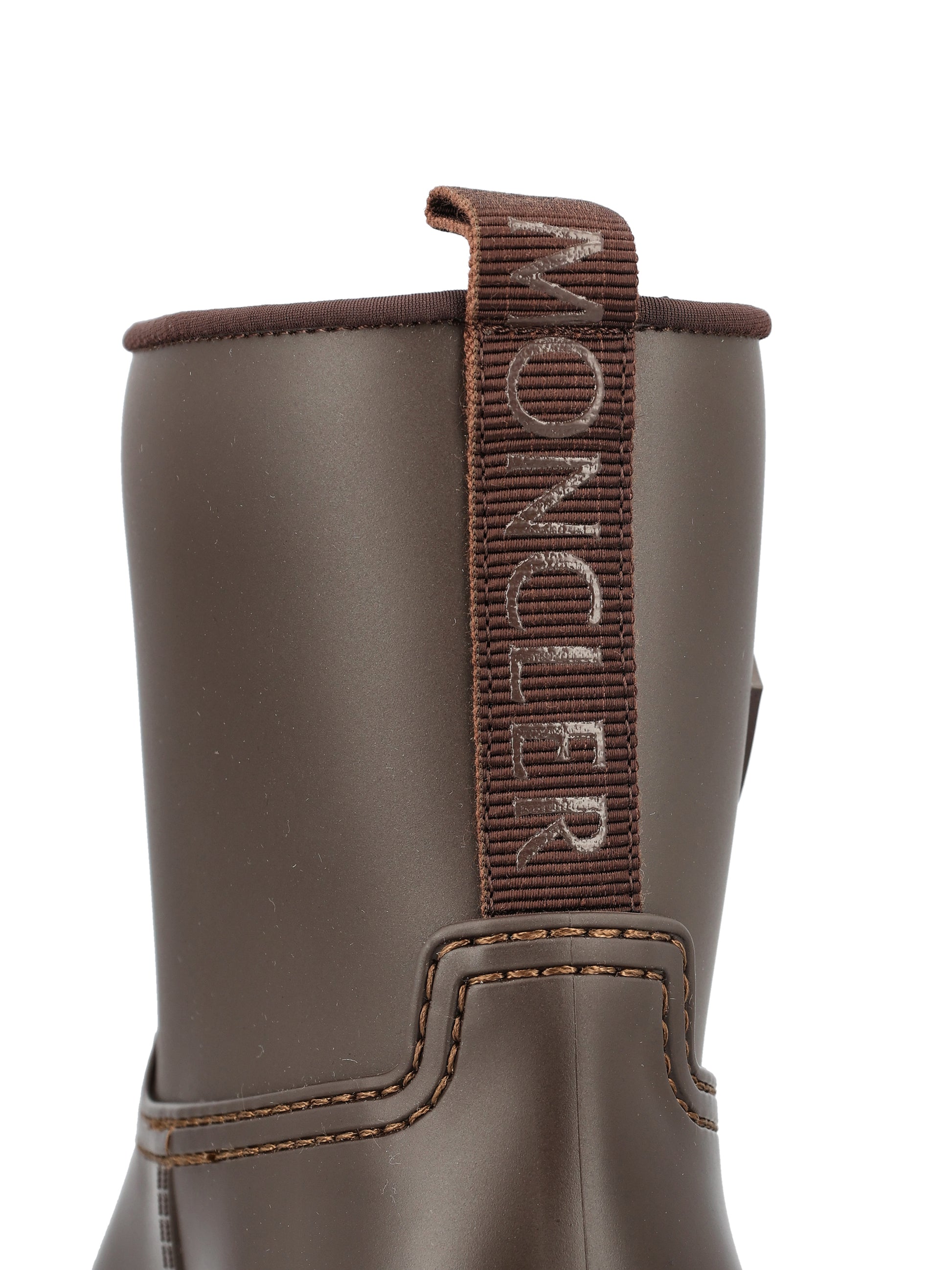 Stivali realizzati in nylon. W4G00190 M4522243 MONCLER 