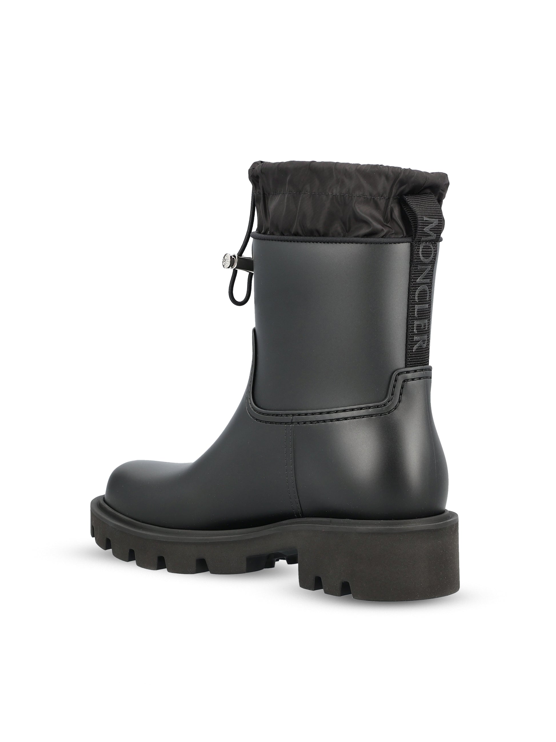 Stivali realizzati in nylon. W4G00190 M4522999 MONCLER 