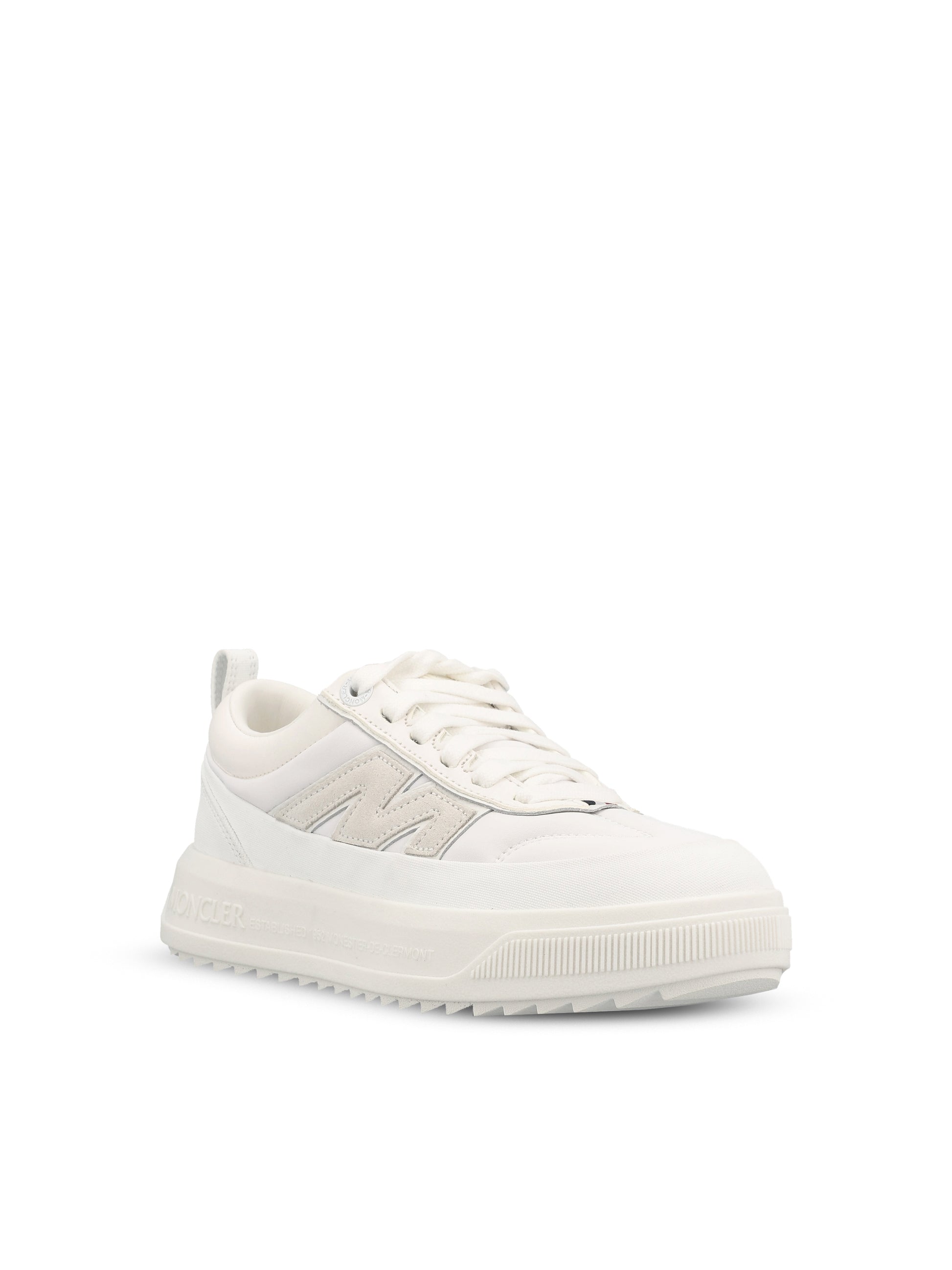 Sneakers realizzate in pelle. W4M00150 N0565001 MONCLER 