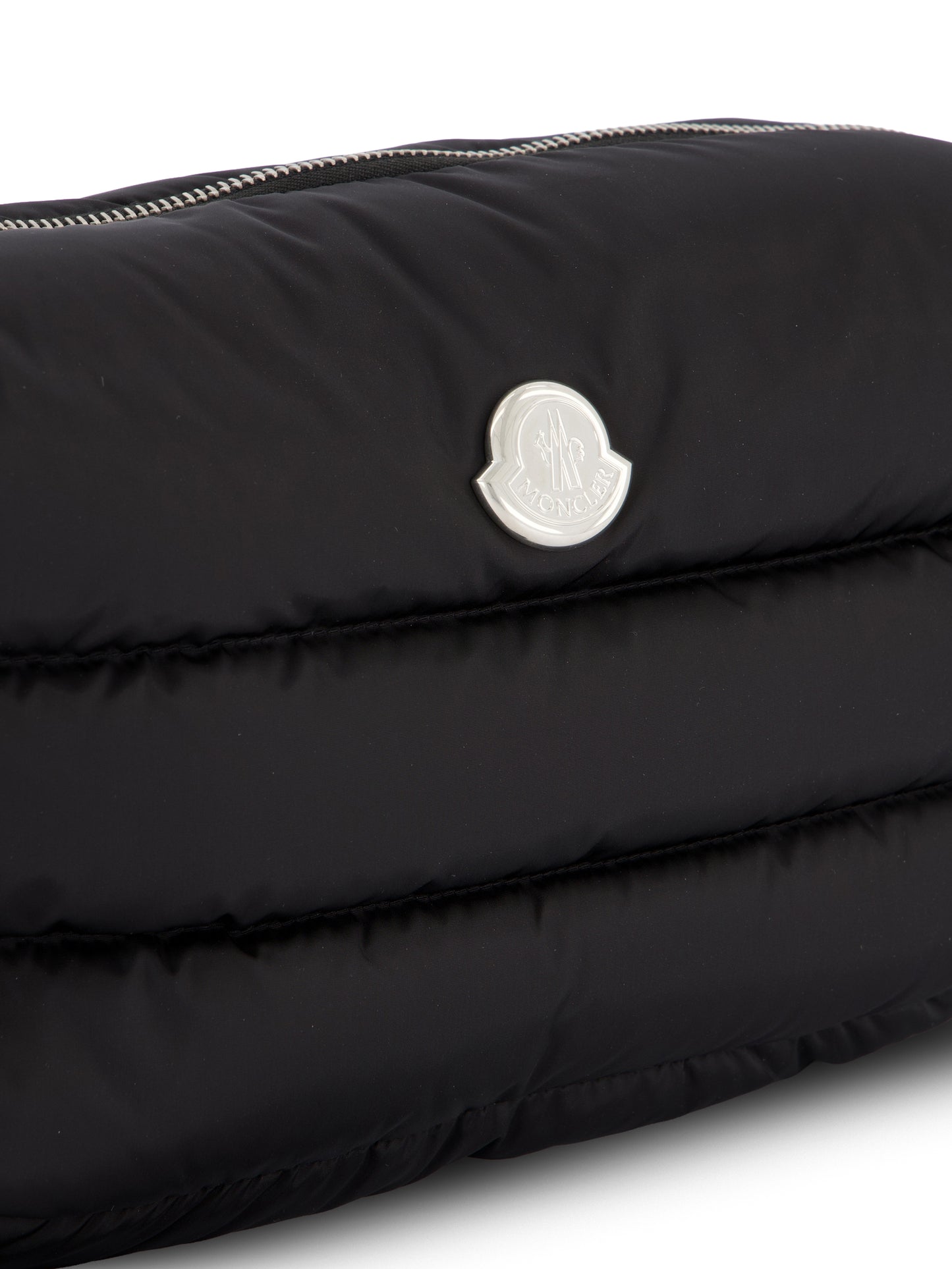 Beauty case realizzato in poliammide. W6A00003 M6275999 MONCLER 