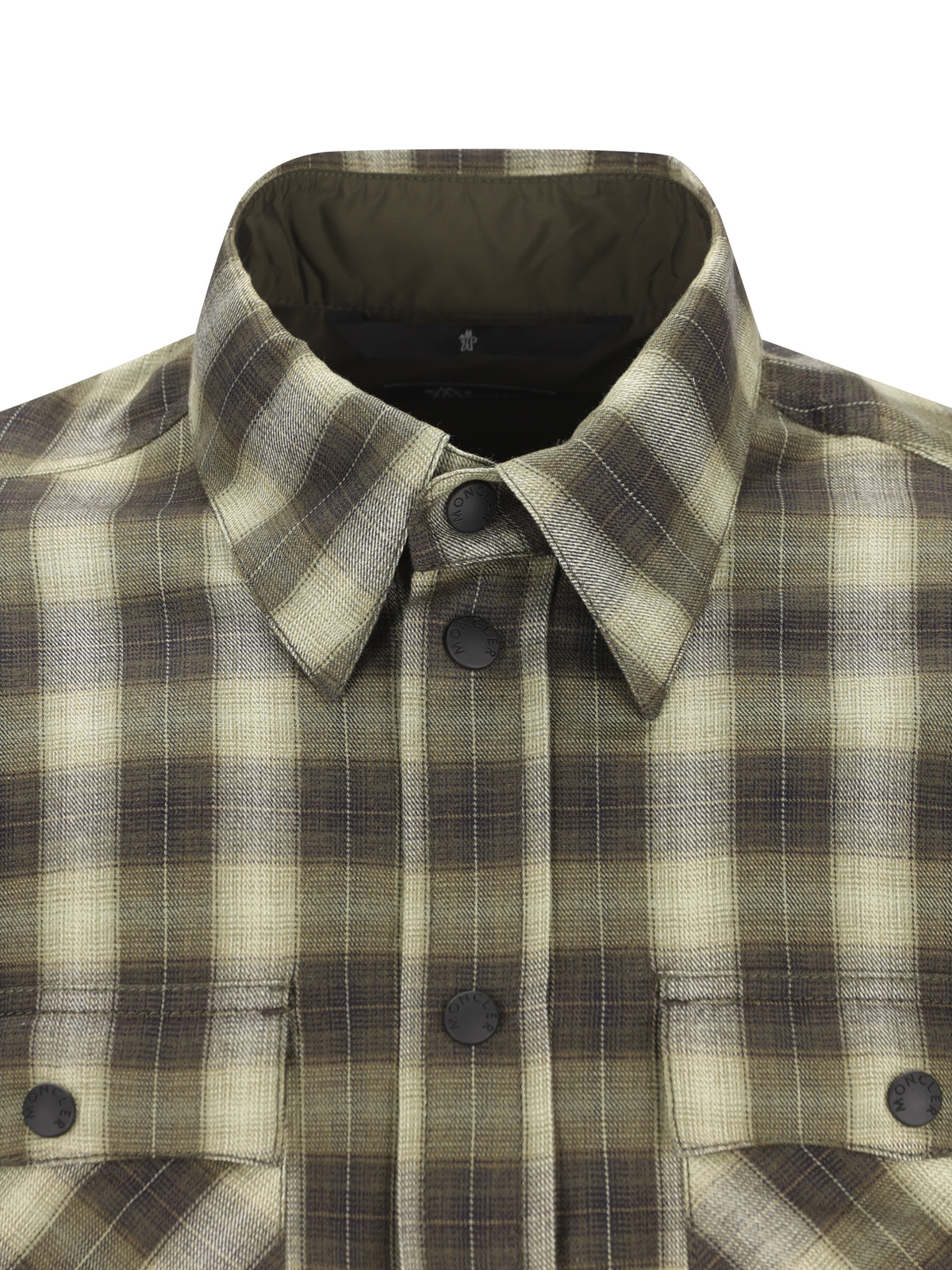 Camicia realizzata in misto cotone. M2F00002 599ZCF89 MONCLER GRENOBLE 