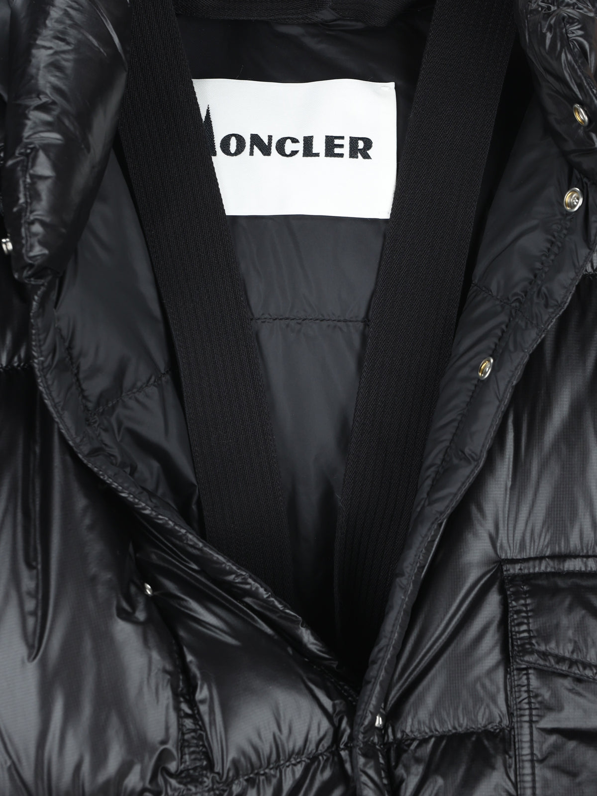 Piumino realizzato in poliammide. M1A0020 8597X6999 MONCLER RE-ICONS 