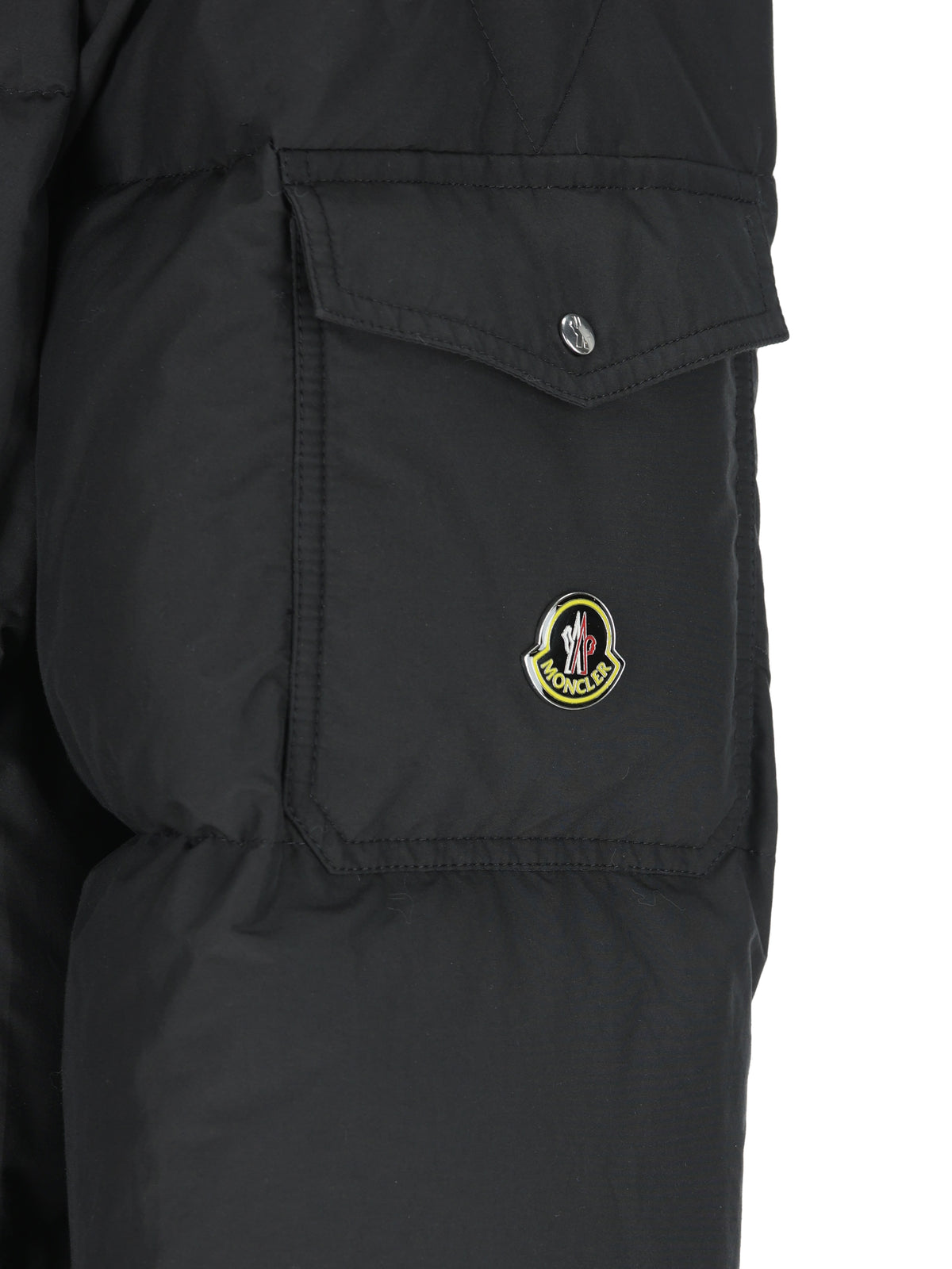 Piumino corto realizzato in cotone. M1A0020 95977X999 MONCLER RE-ICONS 