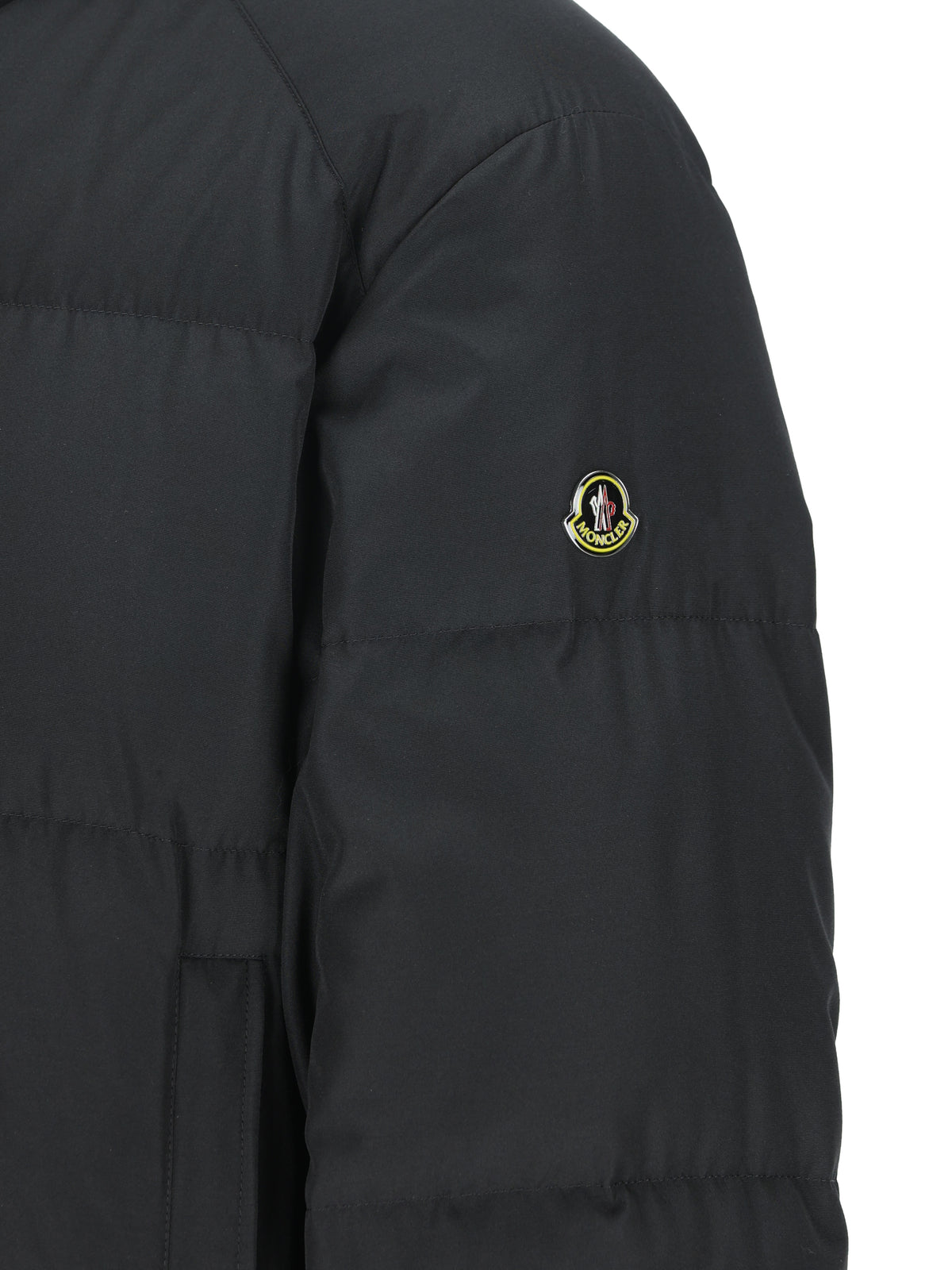 Piumino realizzato in poliestere. M1A0026 3599RQ999 MONCLER RE-ICONS 