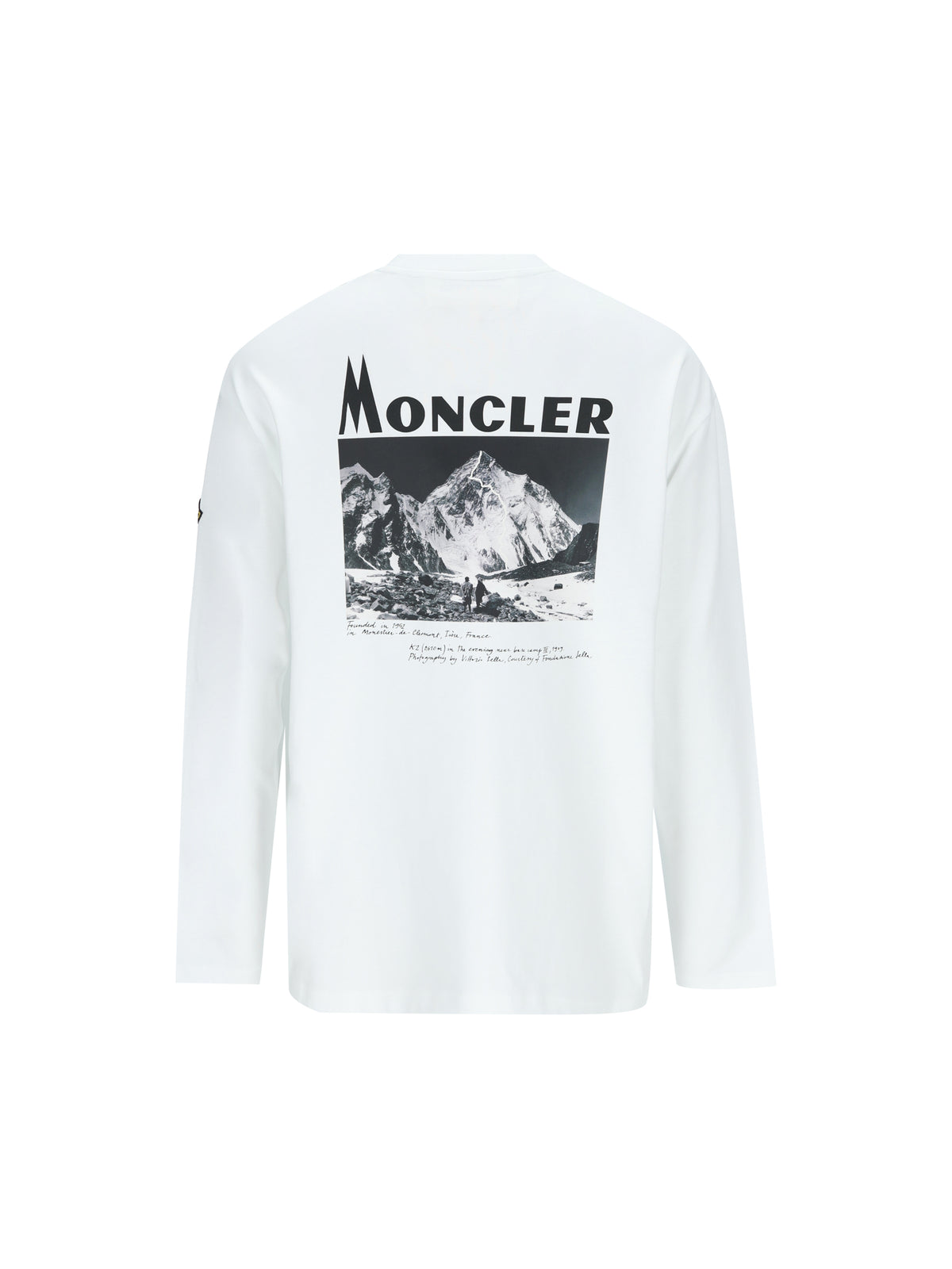 T-Shirt realizzata in cotone. M8D00020 899YC001 MONCLER RE-ICONS 