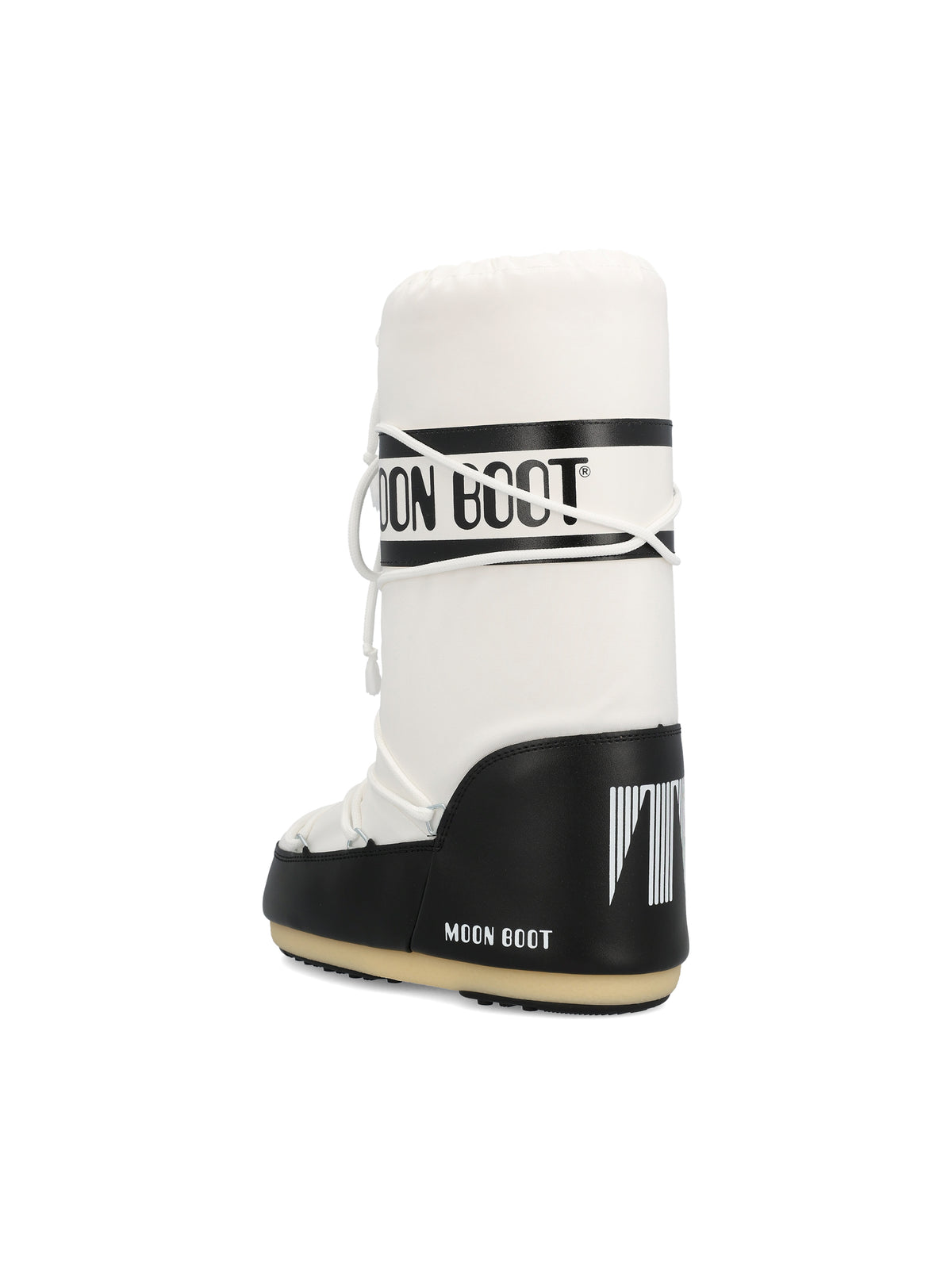 Stivali realizzati in nylon. 80D1400440 NA02 MOON BOOT 