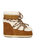 Stivale realizzato in pelle di pecora e pelle scamosciata. 80D1409580 MA03 MOON BOOT 