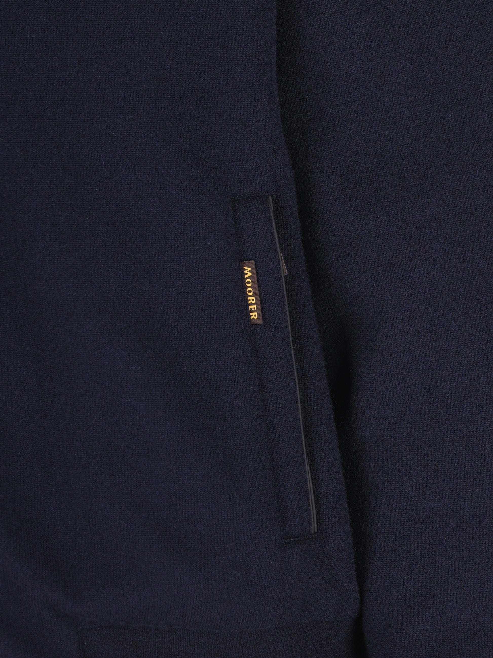 Giacca realizzata in lana vergine. MOUBO100080 U0497 MOORER 
