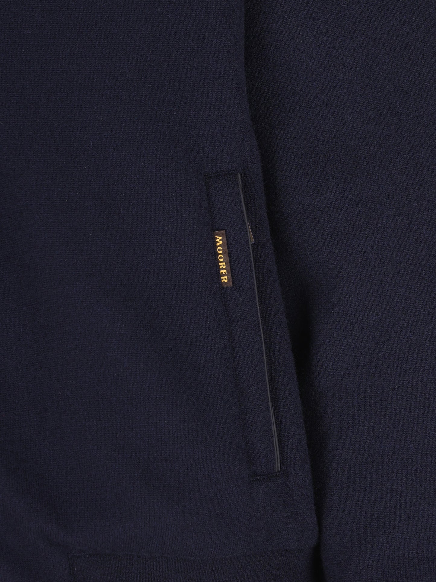 Giacca realizzata in lana vergine. MOUBO100080 U0497 MOORER 