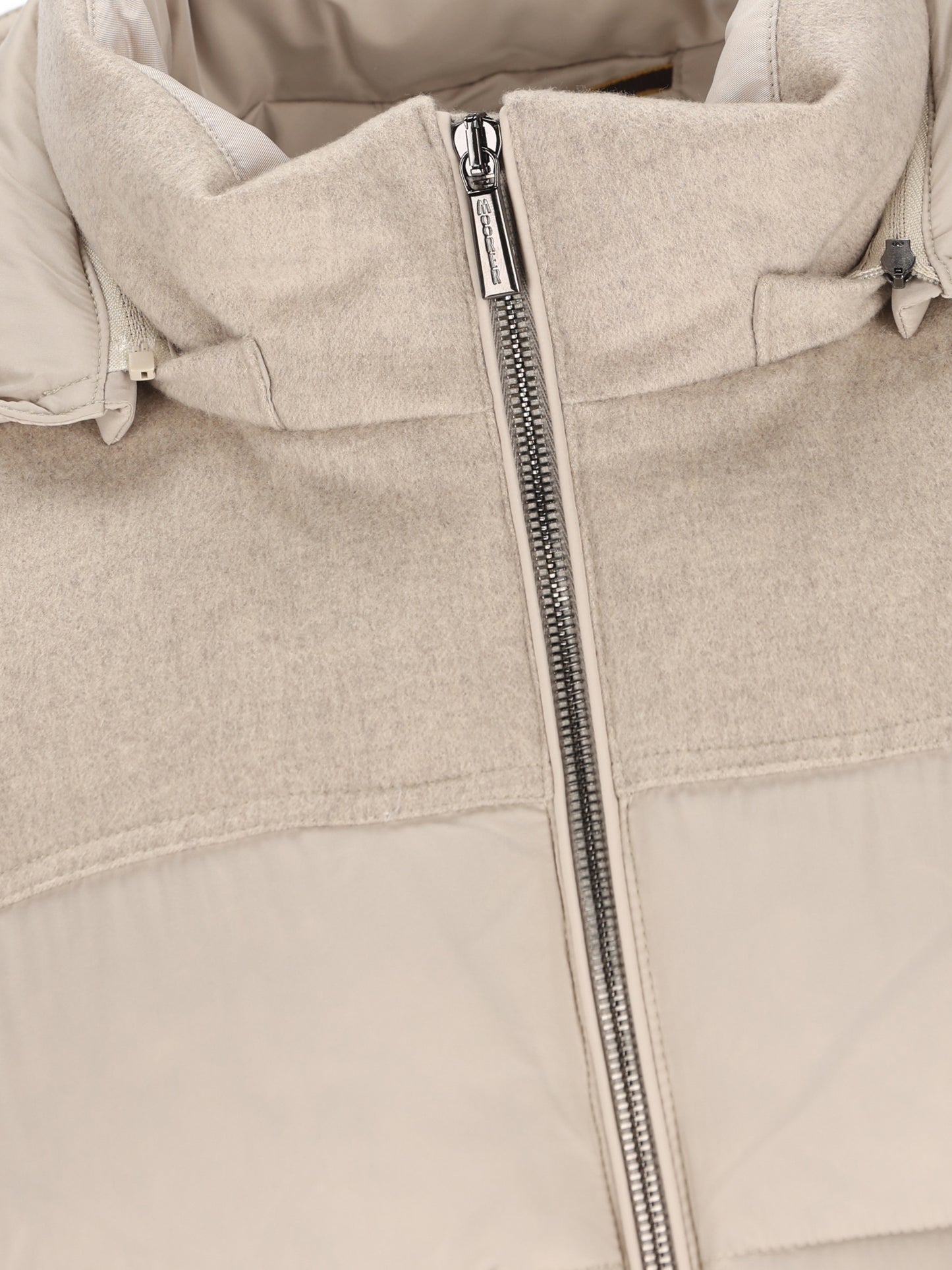 Piumino realizzato in lana e cashmere. MOUGI101201 U0033 MOORER 