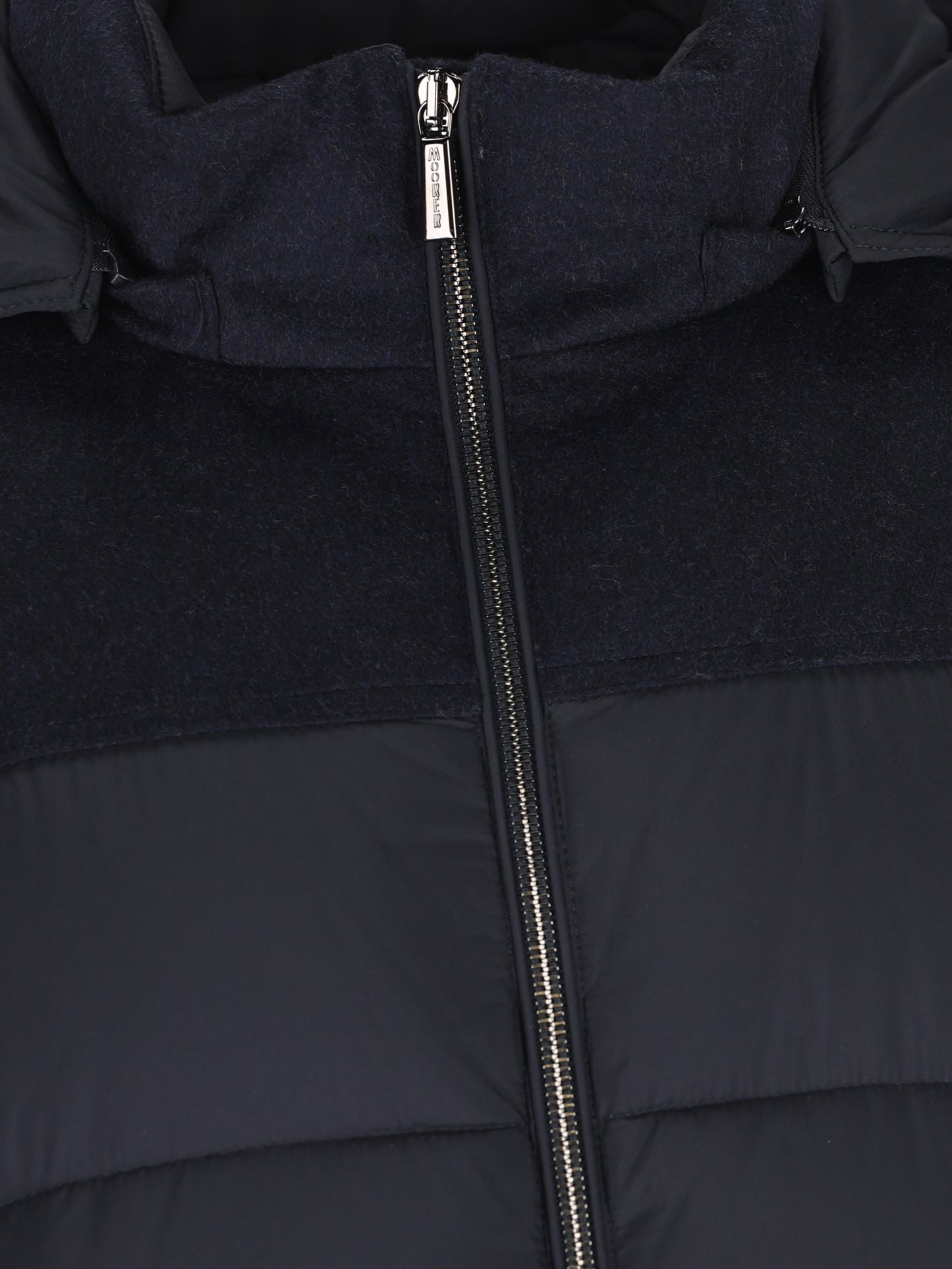 Piumino realizzato in lana e cashmere. MOUGI101201 V1980 MOORER 
