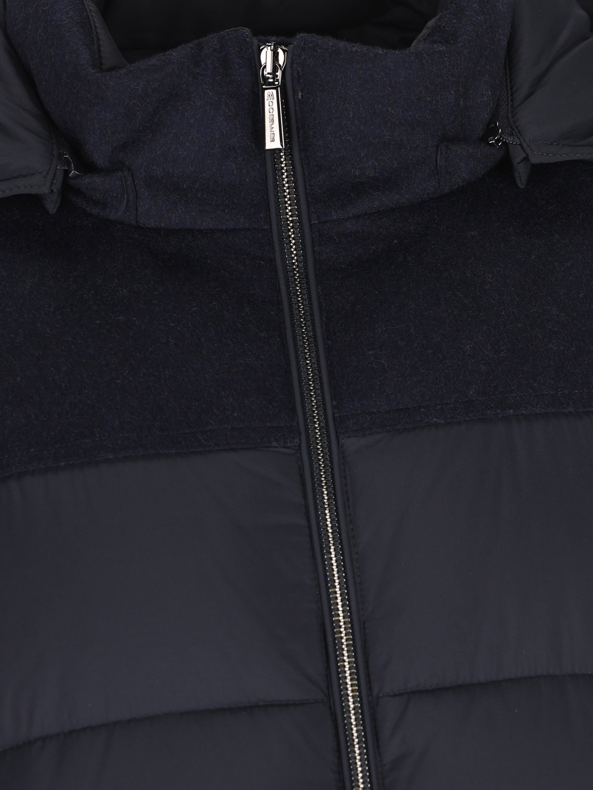 Piumino realizzato in lana e cashmere. MOUGI101201 V1980 MOORER 