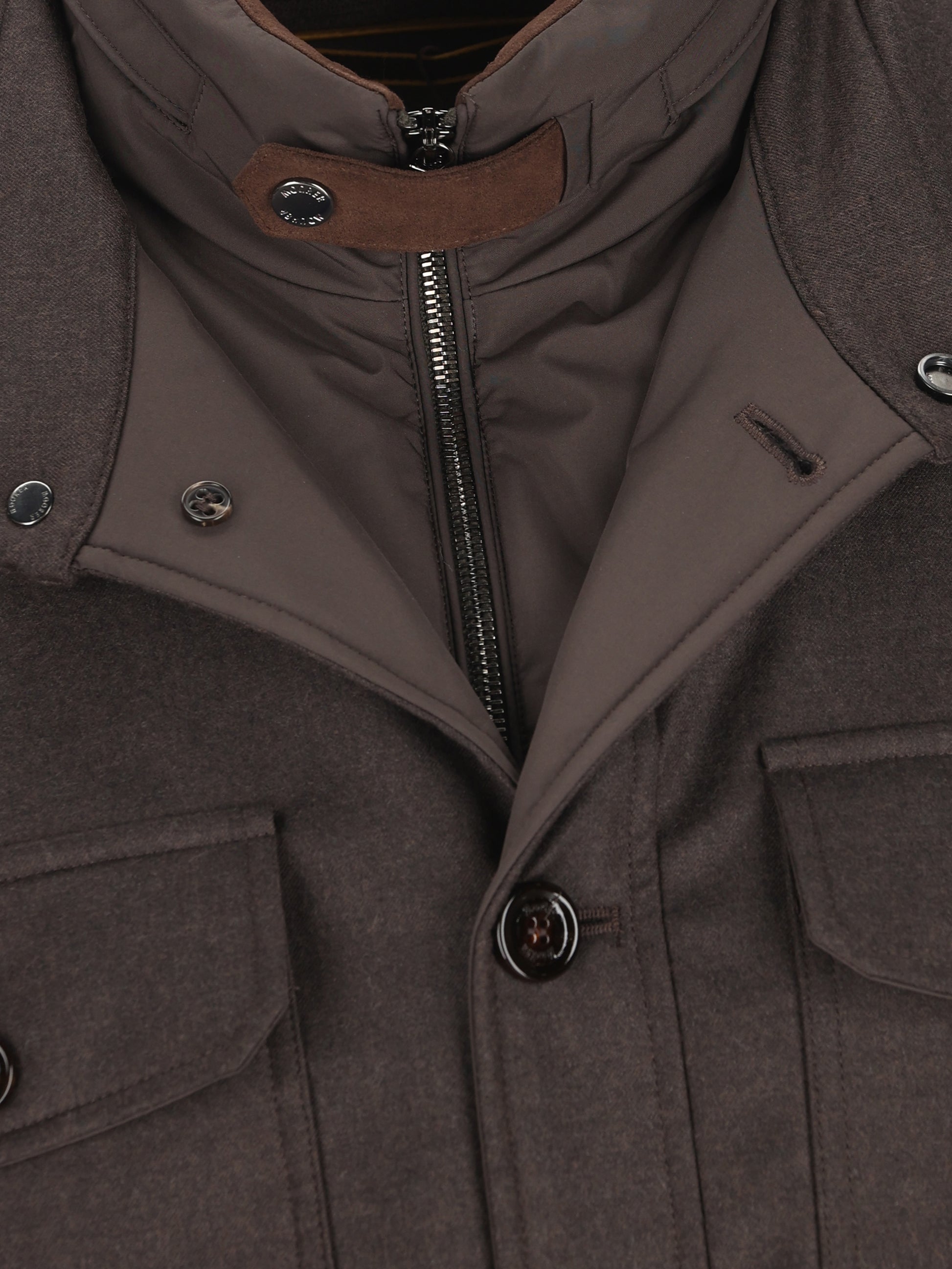 Giacca realizzata in cashmere. MOUGI101291 U0213 MOORER 