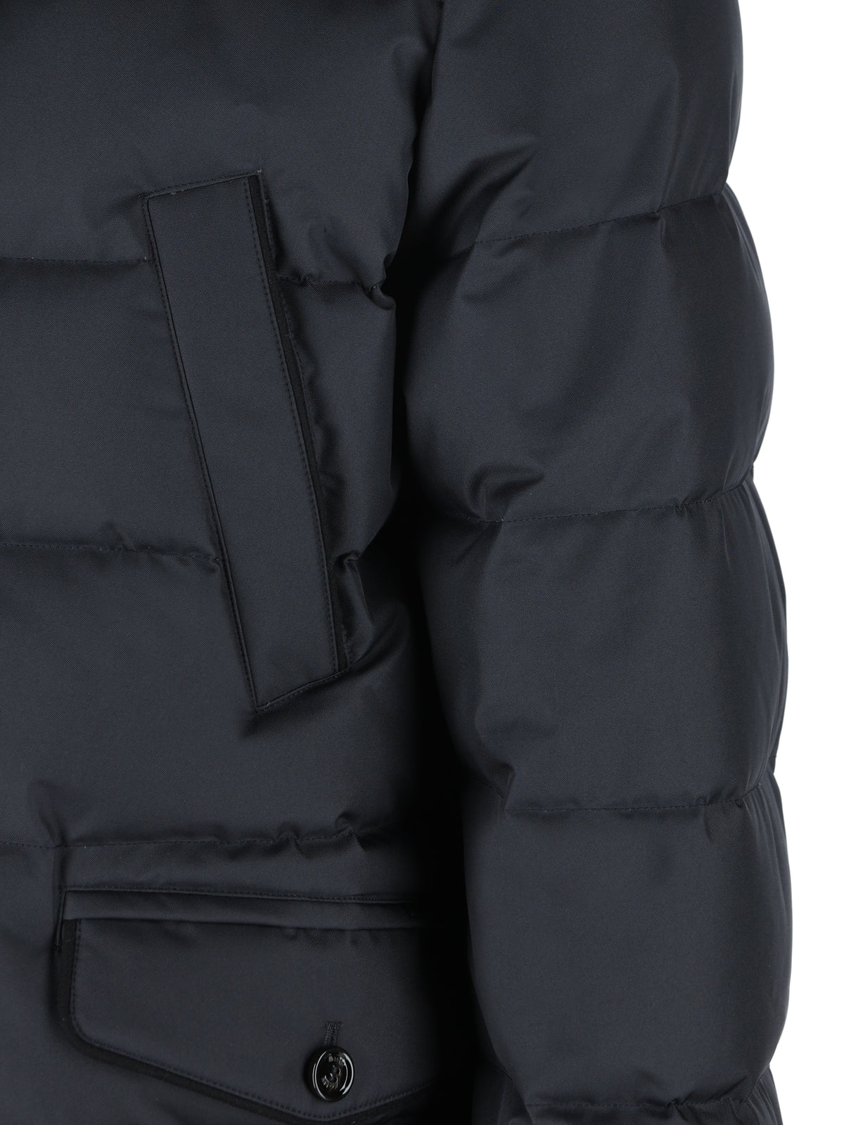 Piumino realizzato in poliestere. MOUPI100036 U0402 MOORER 