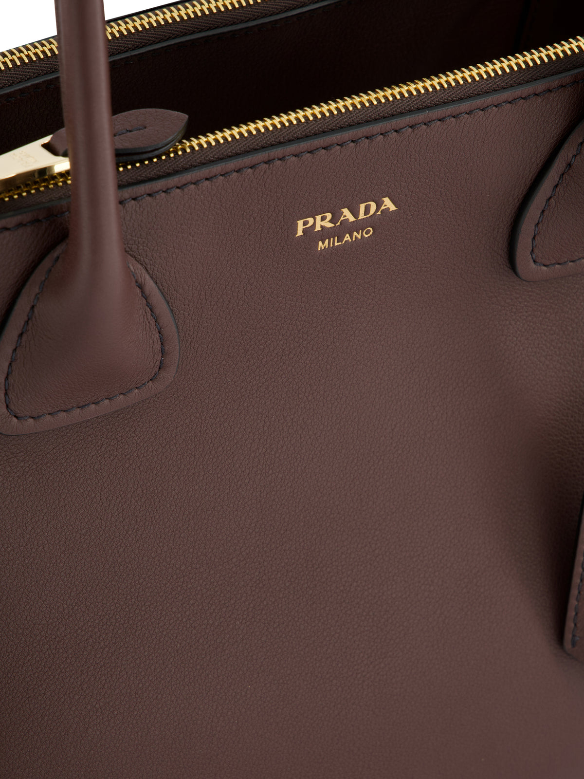 Borsa realizzata in pelle di vitello. 1BG667 2CYSF04LB PRADA 