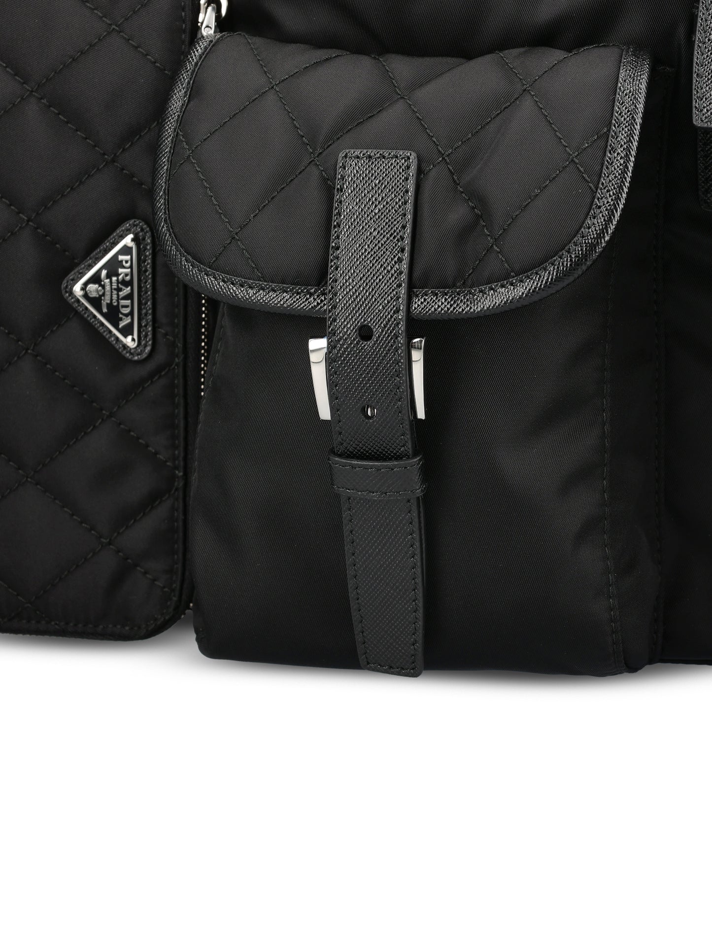Zaino medium in Re-Nylon impunturato e in Saffiano 1BZ811 2ZSIF0002 PRADA 