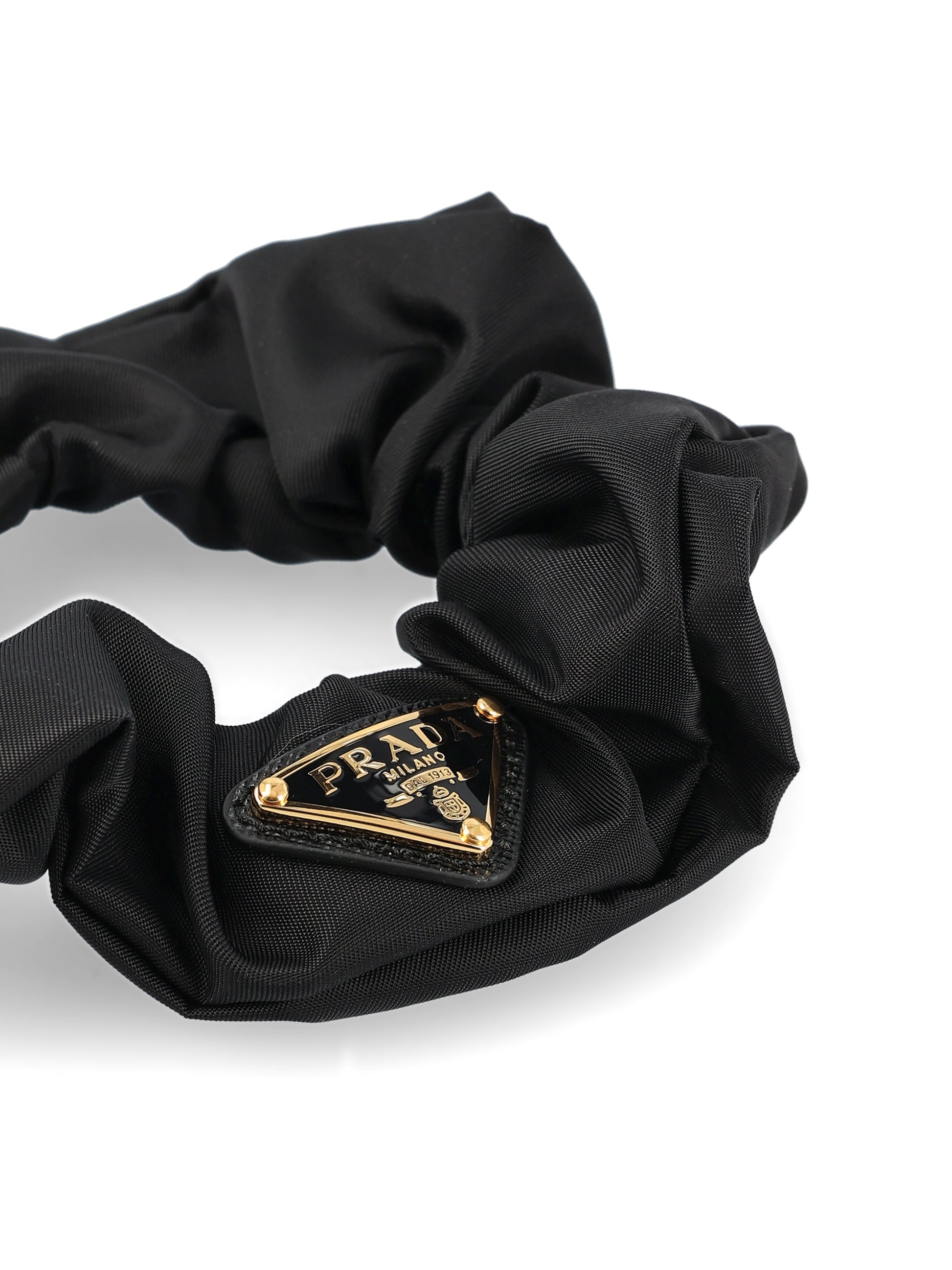 Elastico per cappelli realizzato in nylon. 1IF015 2DMIF0632 PRADA 