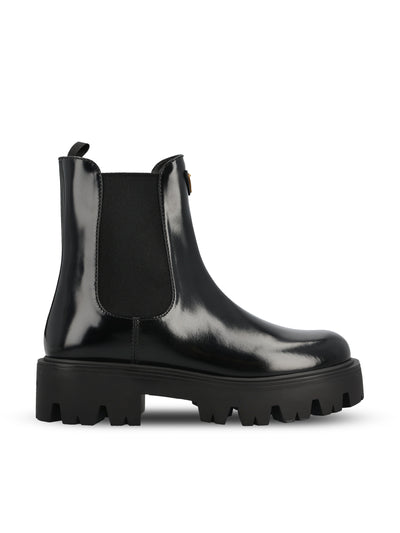 Stivaletti realizzati in pelle. 1T186O 055F0002 PRADA 