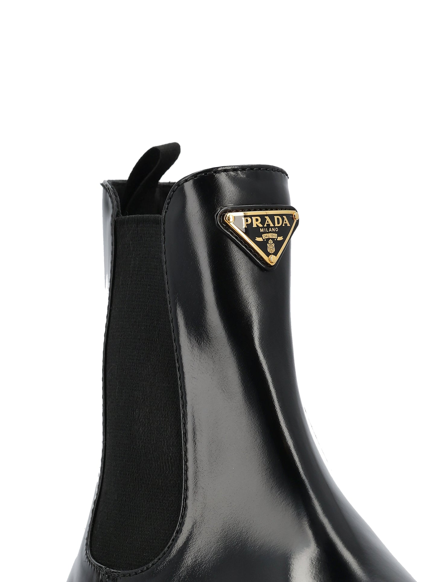 Stivaletti realizzati in pelle. 1T186O 055F0002 PRADA 