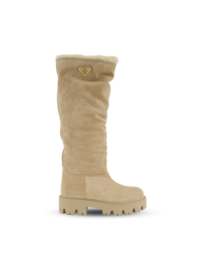 Stivali realizzati in pelle. 1W595O 054F0F24 PRADA 