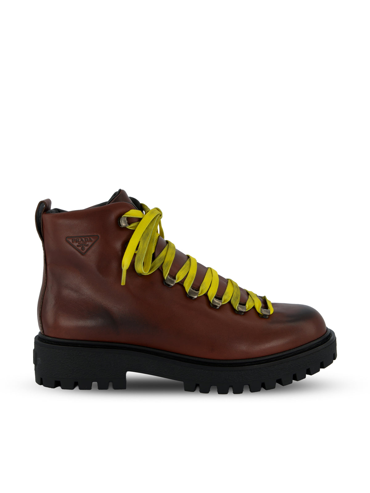 Stivaletti Uomo in Pelle Nera con Suola Carrarmato 2TE220 3KDPF0324 PRADA 