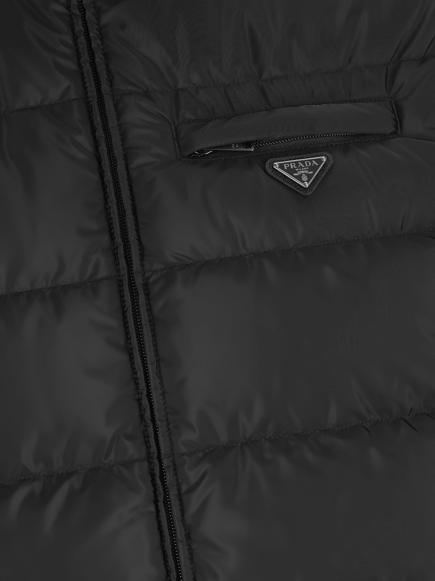  SGB033 1WQ9F0002 PRADA 
