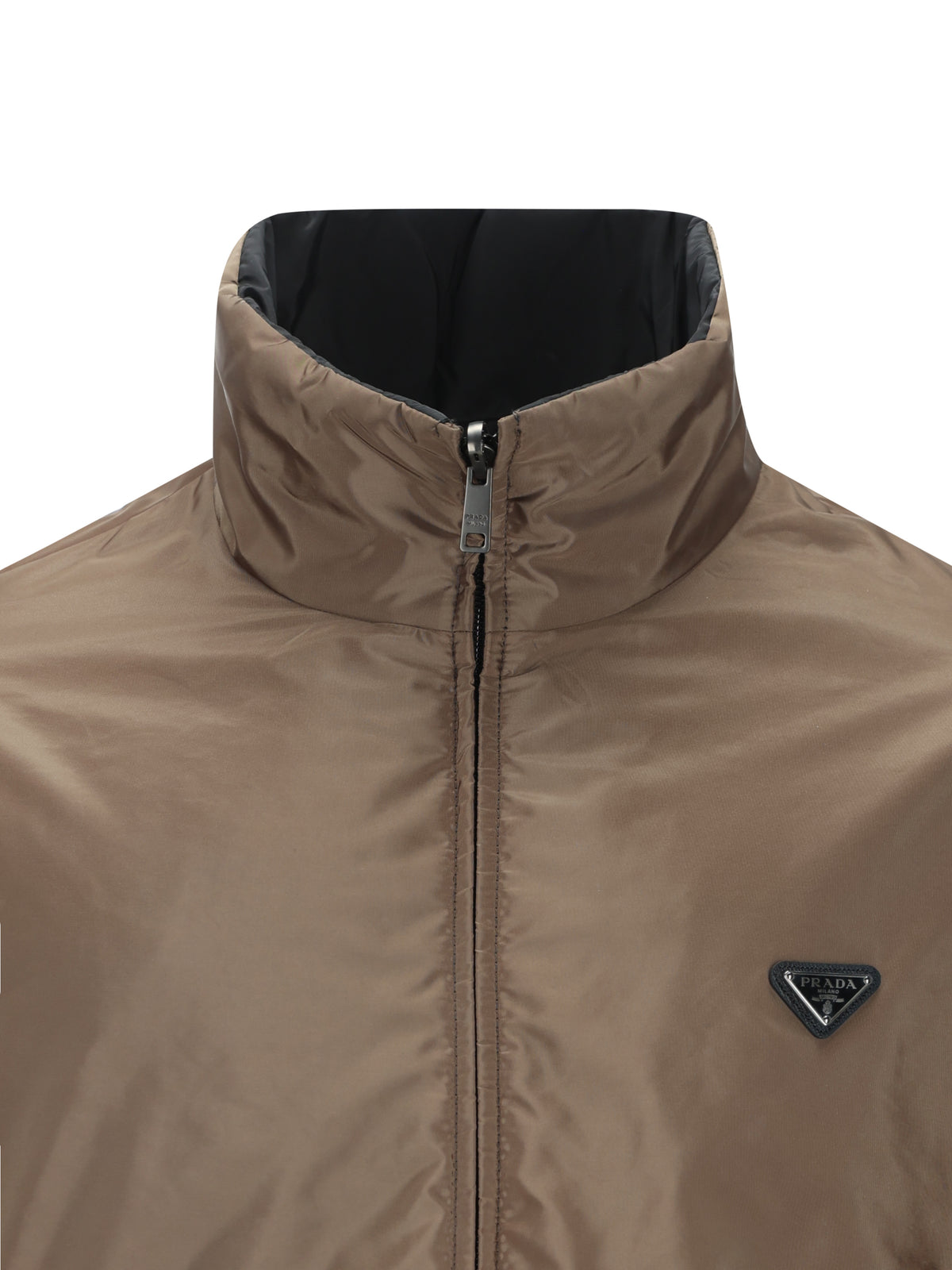 Giubbotto realizzato in poliammide. SGD131 6410F0FEV PRADA 