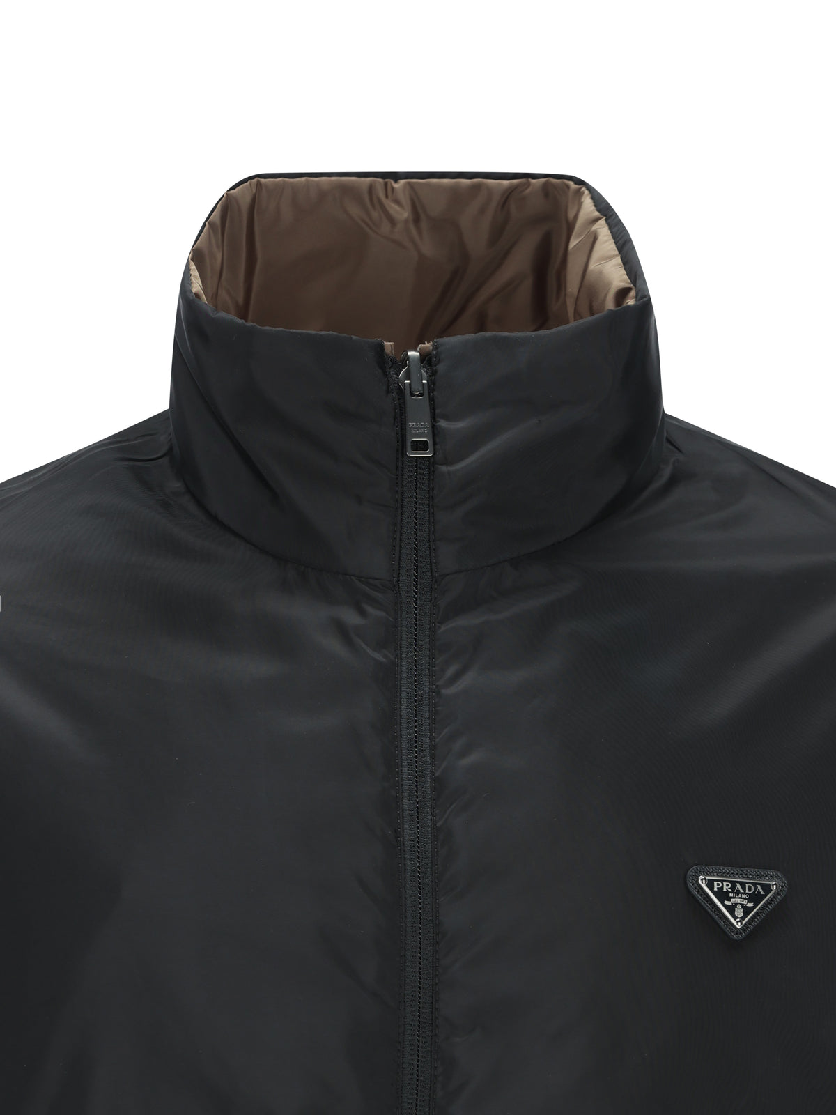 Giubbotto realizzato in poliammide. SGD131 6410F0FEV PRADA 