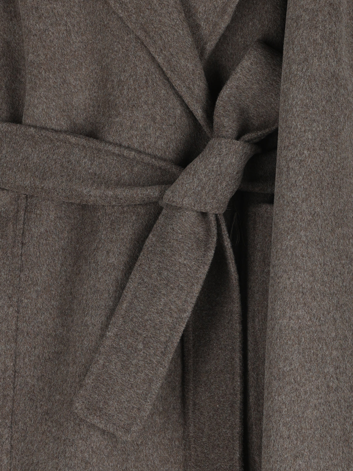 Cappotto realizzato in lana vergine. 2629016113600 072 S MAX MARA 
