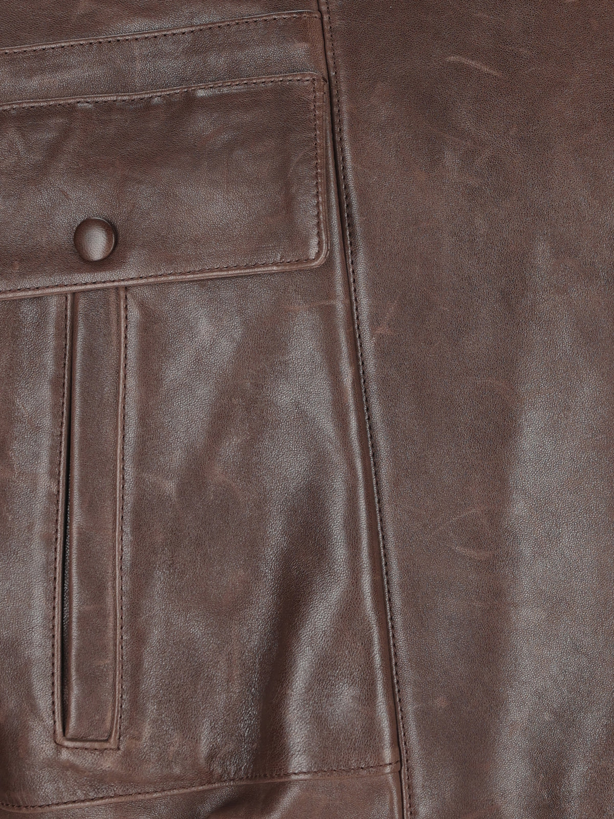 Giacca realizzata in pelle di agnello. 785562 YCMT22492 SAINT LAURENT 