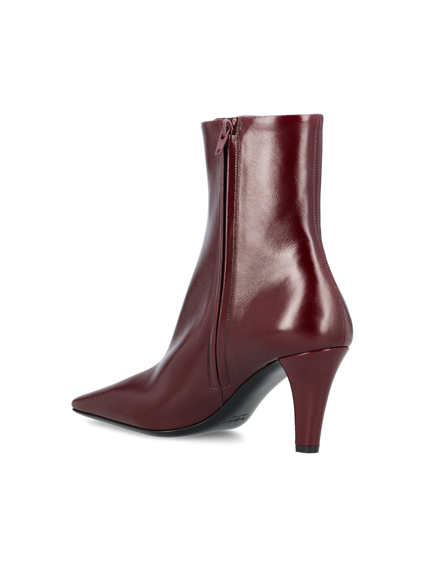 Stivaletti realizzati in pelle di vitello. 806671 AAEHW6629 SAINT LAURENT 