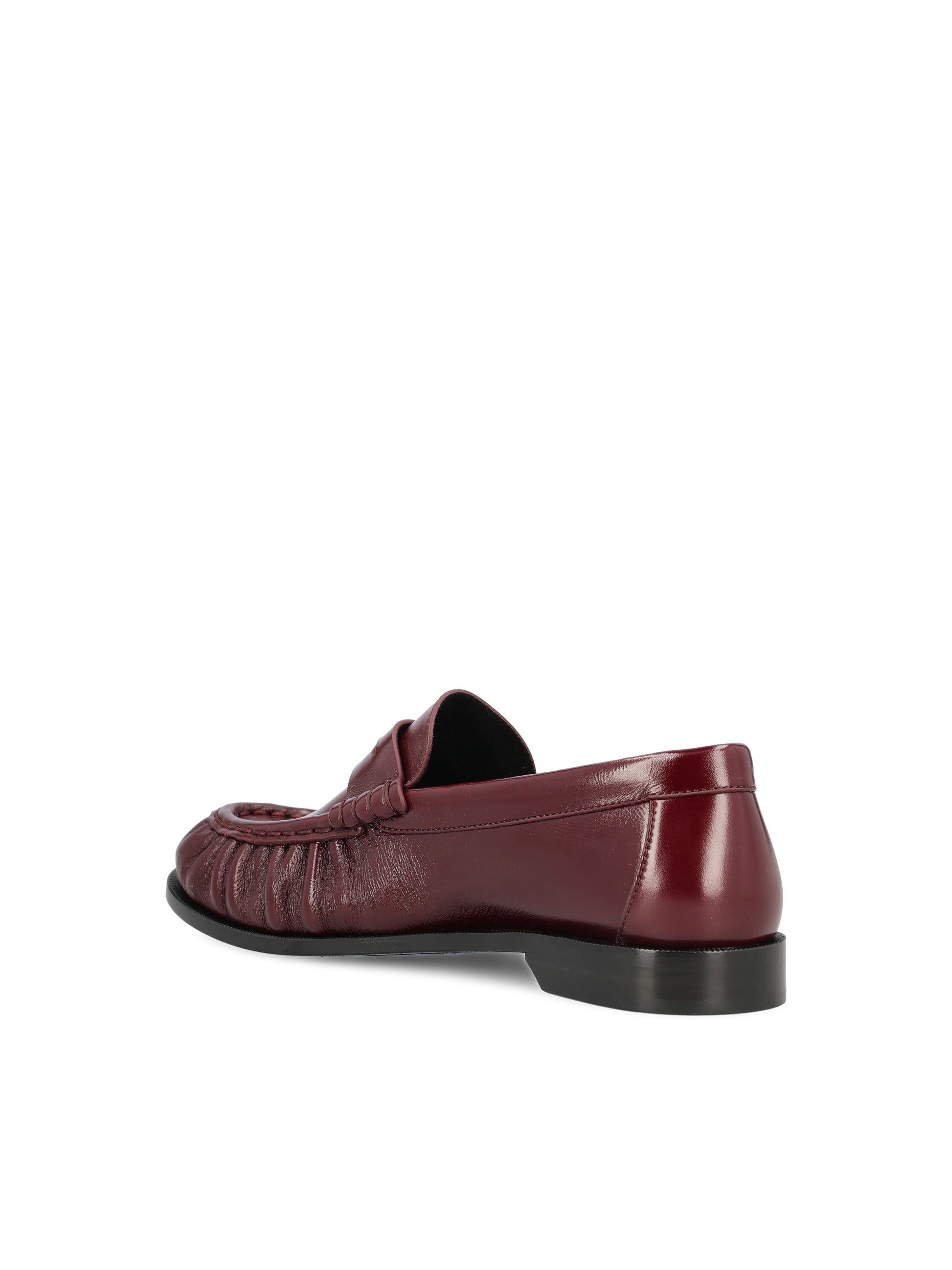 Mocassini realizzati in pelle. A001MM AAFGB6629 SAINT LAURENT 