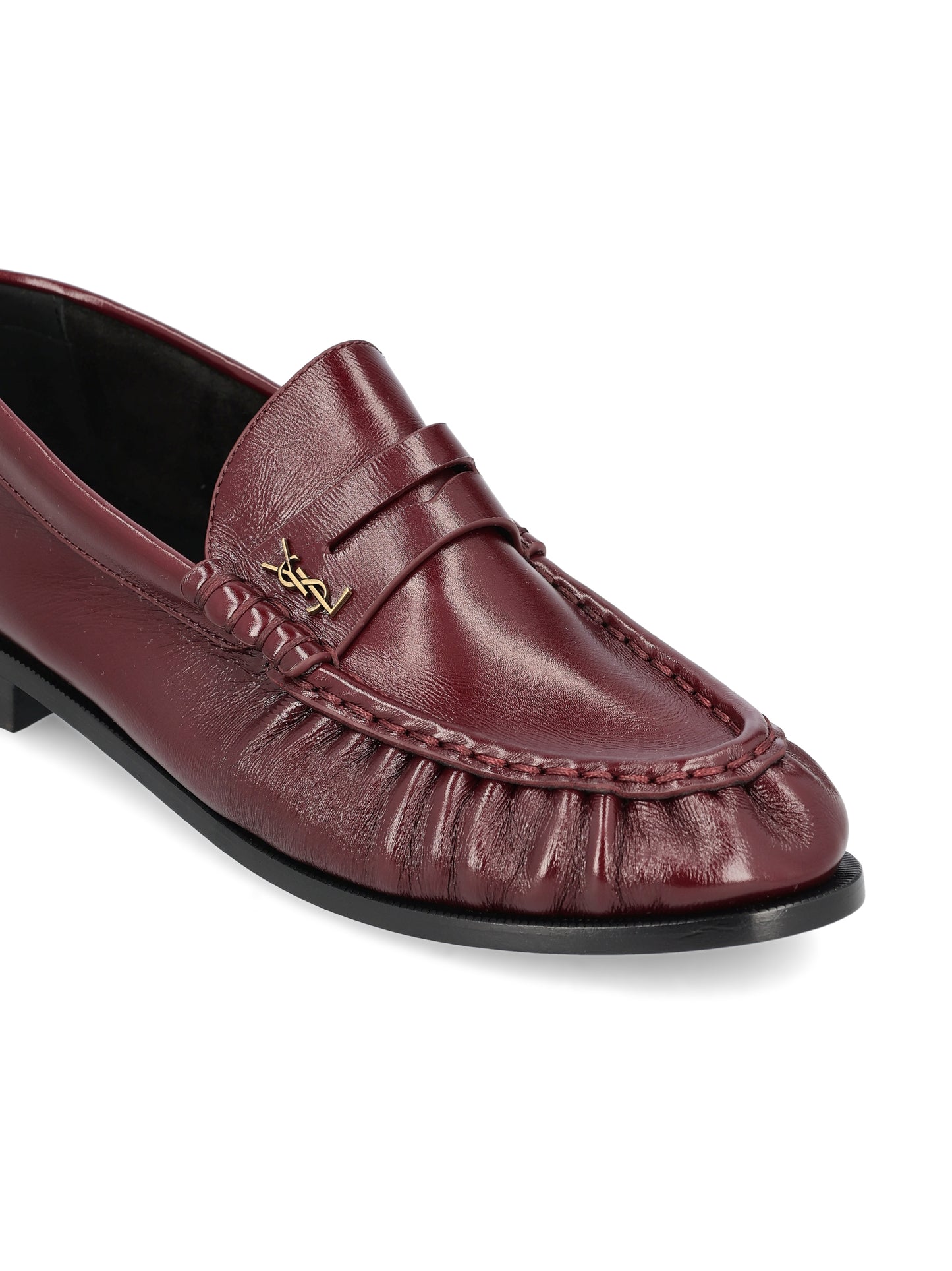 Mocassini realizzati in pelle. A001MM AAFGB6629 SAINT LAURENT 