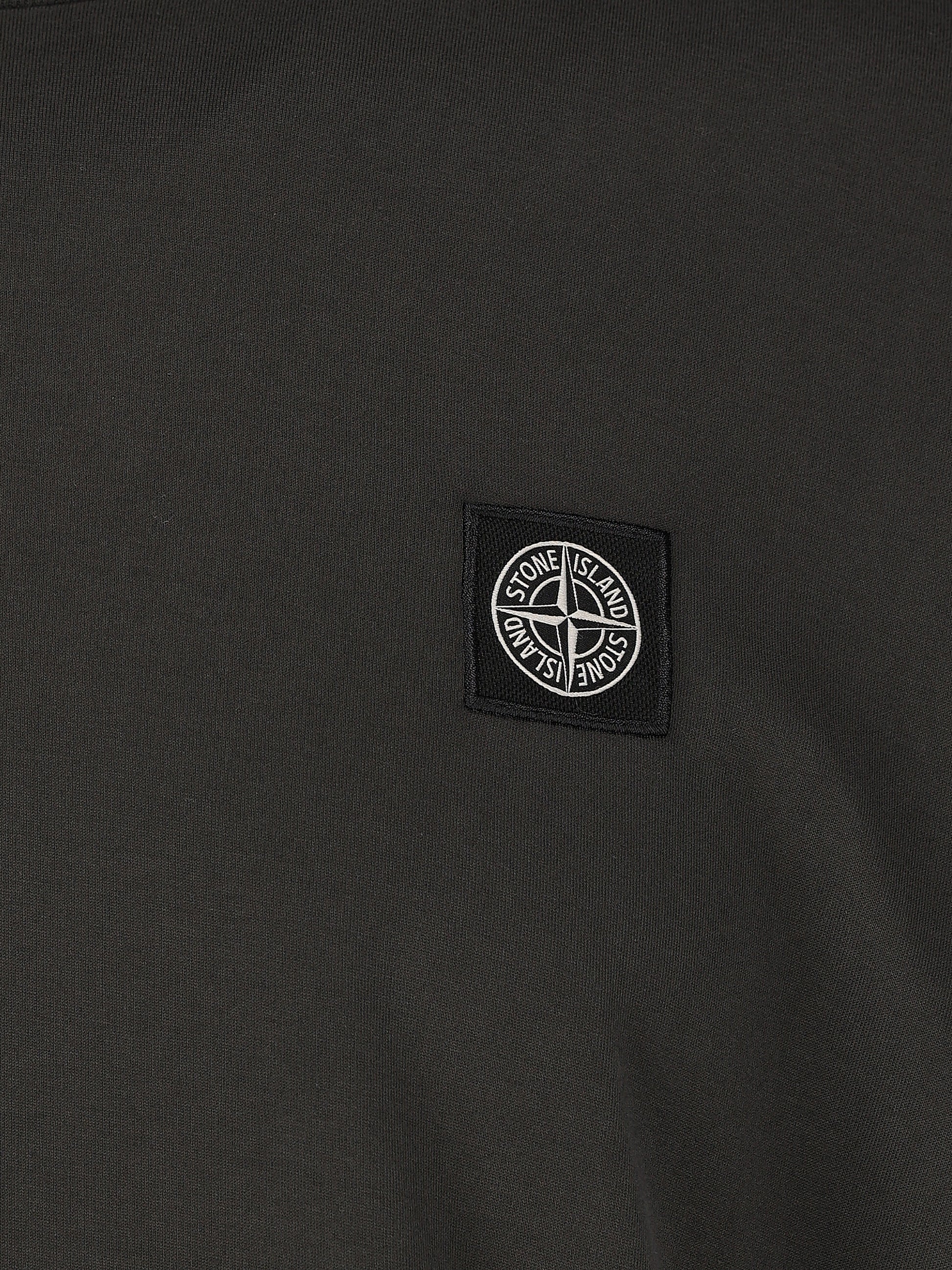 T-Shirt realizzata in cotone. 2100027 S0013V0062 STONE ISLAND 