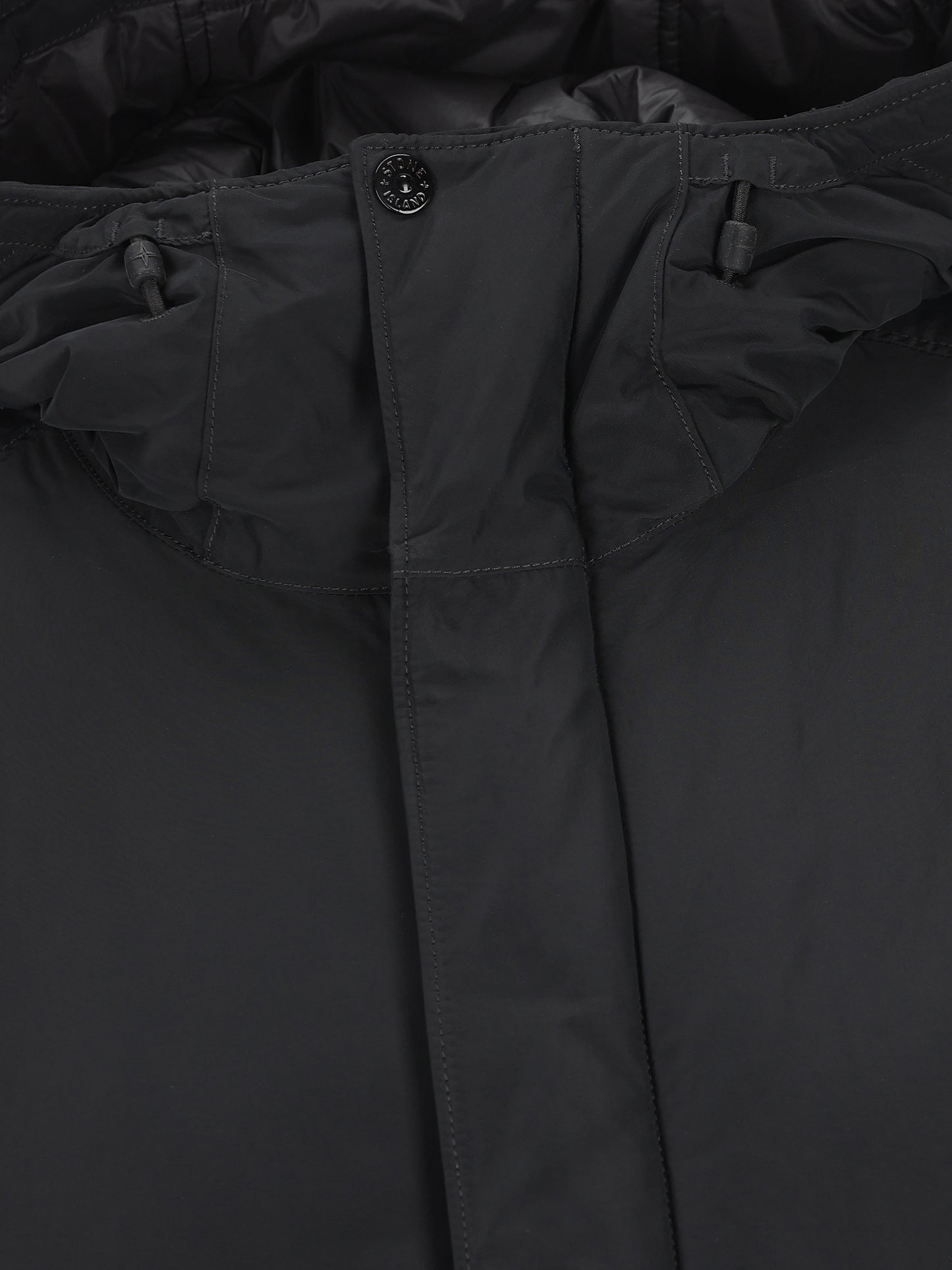 Piumino in nylon riciclato effetto stropicciato con imbottitura RDS 4100010 S0A26V0029 STONE ISLAND 