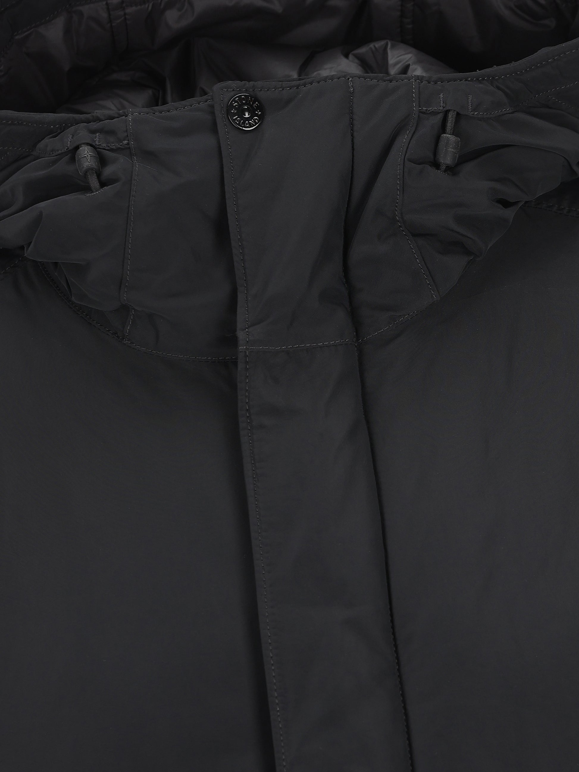 Piumino in nylon riciclato effetto stropicciato con imbottitura RDS 4100010 S0A26V0029 STONE ISLAND 
