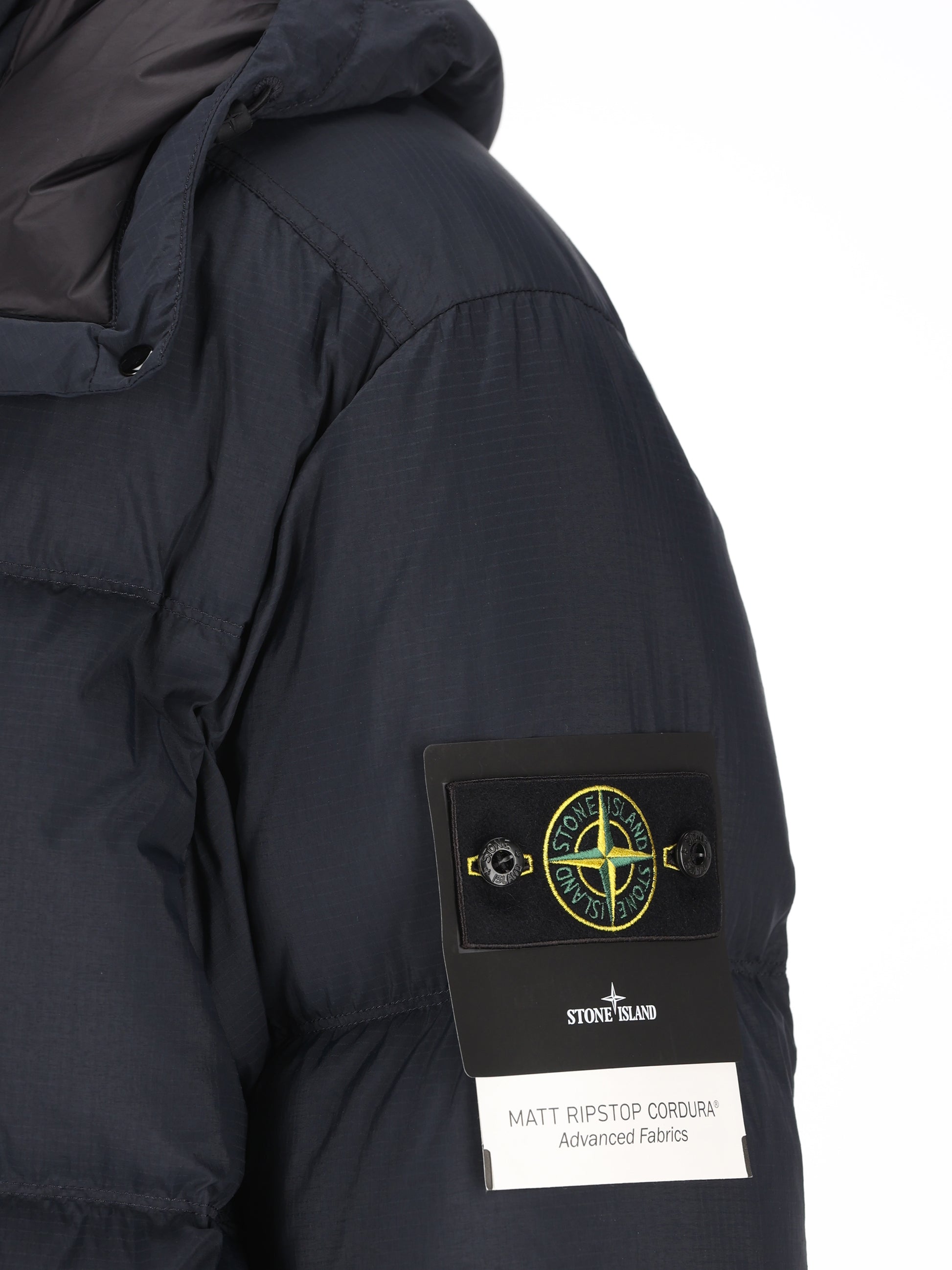 Piumino realizzato in poliammide. 4100013 S0483V0020 STONE ISLAND 