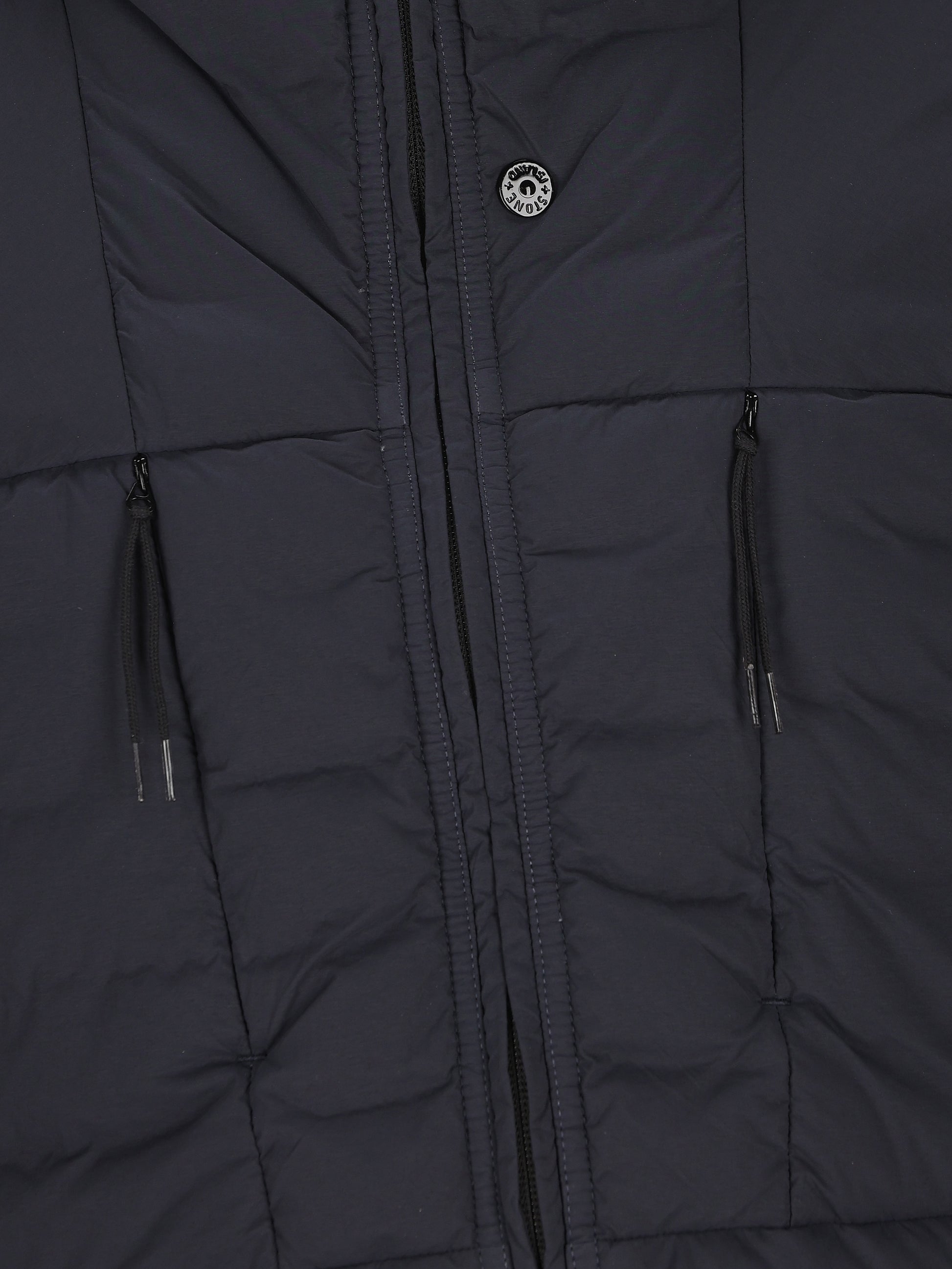 Piumino realizzato in poliammide ed elastan. 4100107 S0183V0020 STONE ISLAND 
