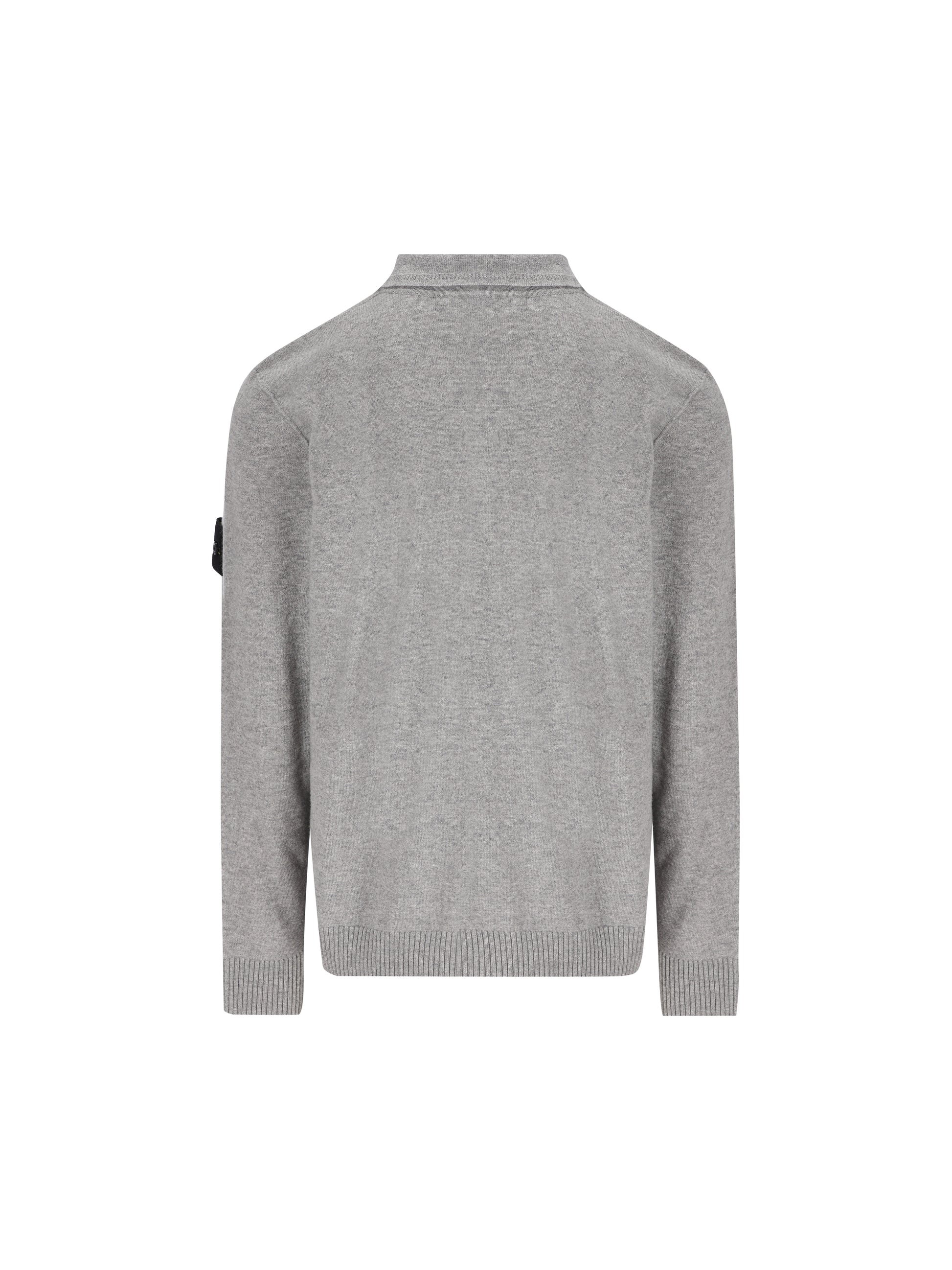 Polo realizzata in lana vergine. 5100018 S00B4V0M60 STONE ISLAND 