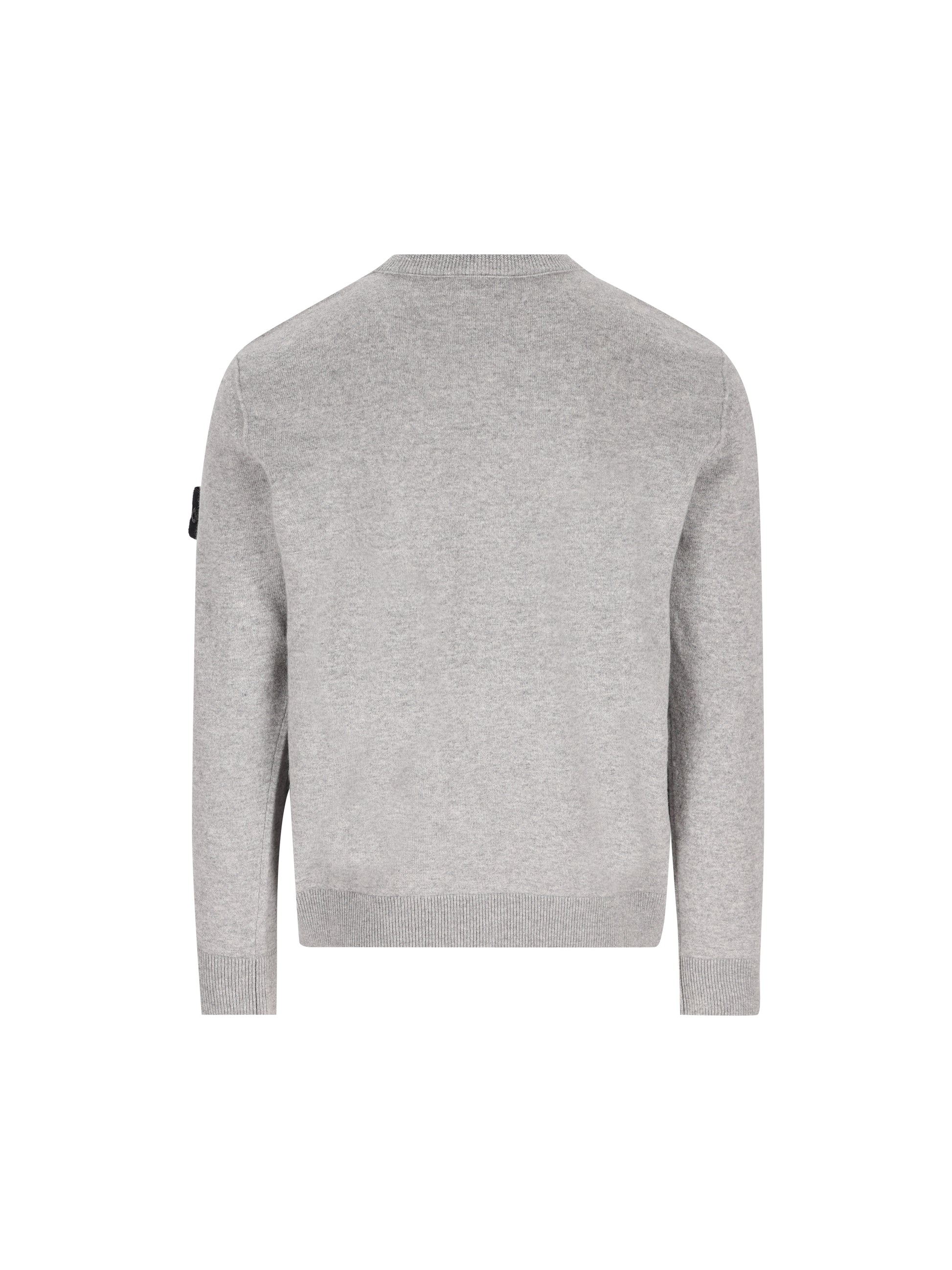 Maglia realizzata in lana vergine. 5100021 S00B4V0M60 STONE ISLAND 