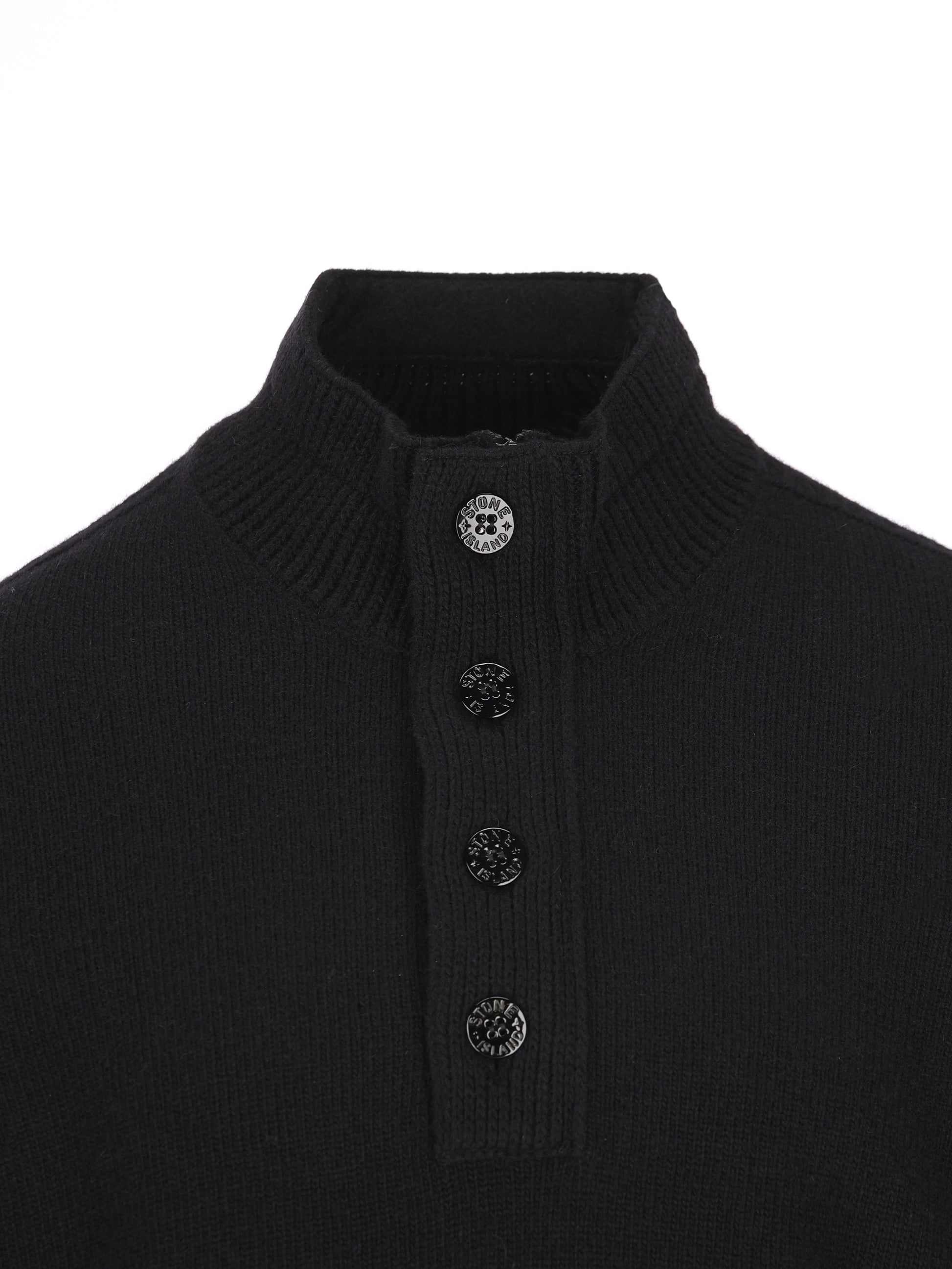 Maglione realizzato in lana 5100040 S00A3V0029 STONE ISLAND 