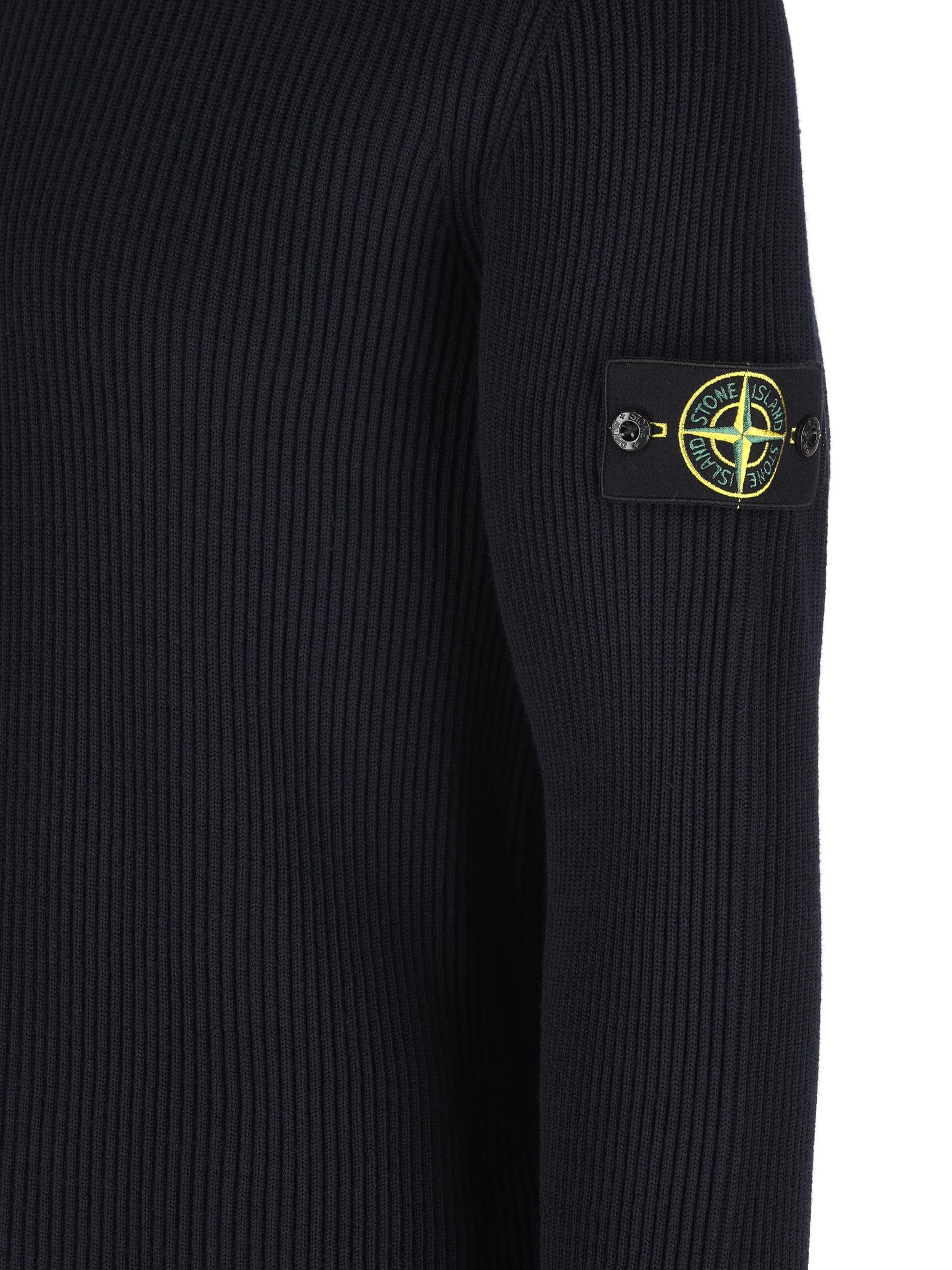 Maglia realizzata in lana vergine 5100053 S00C2V0020 STONE ISLAND 