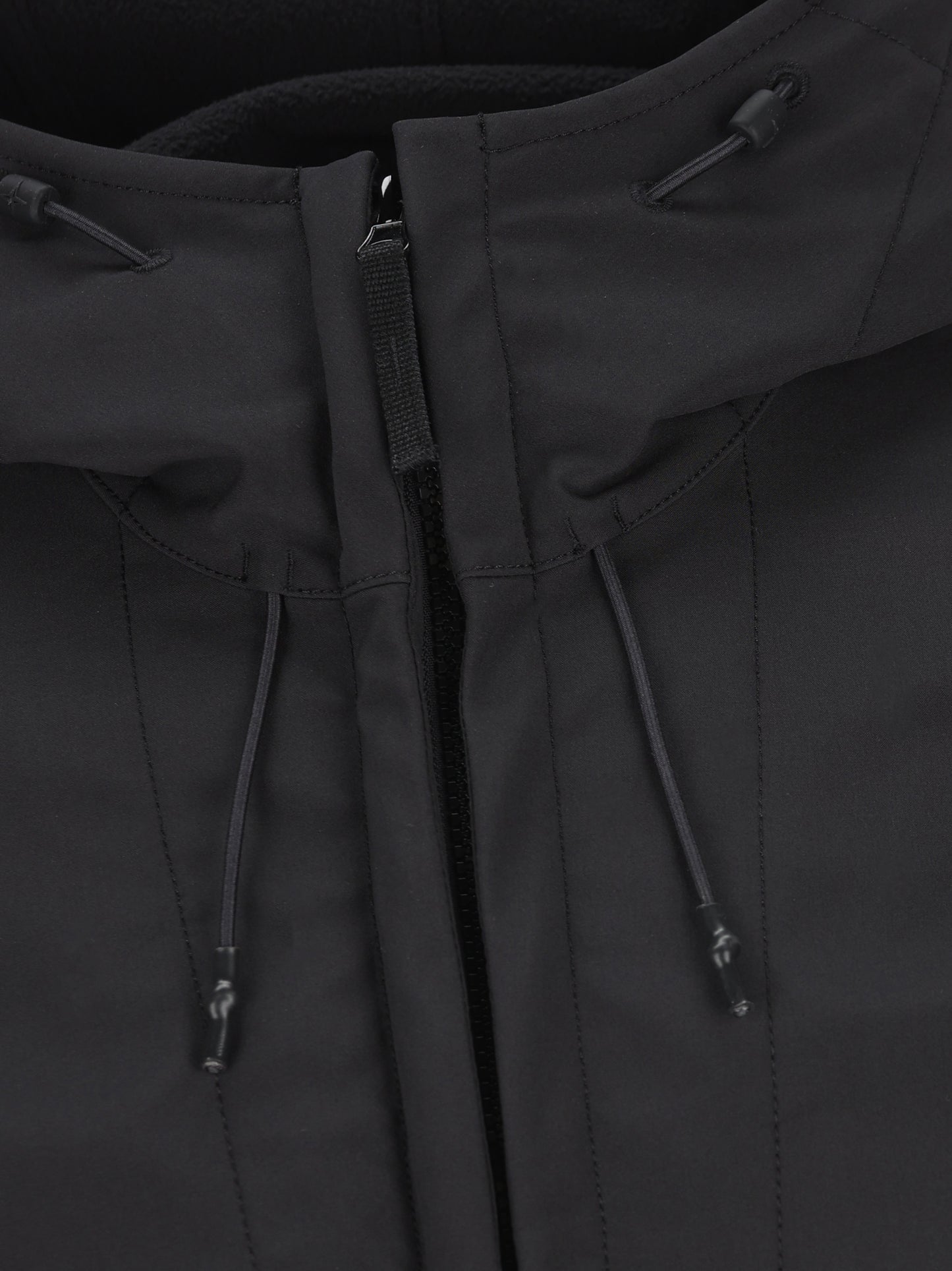 Giacca realizzata in materiale tecnico. Q100004 S0B22V0029 STONE ISLAND 