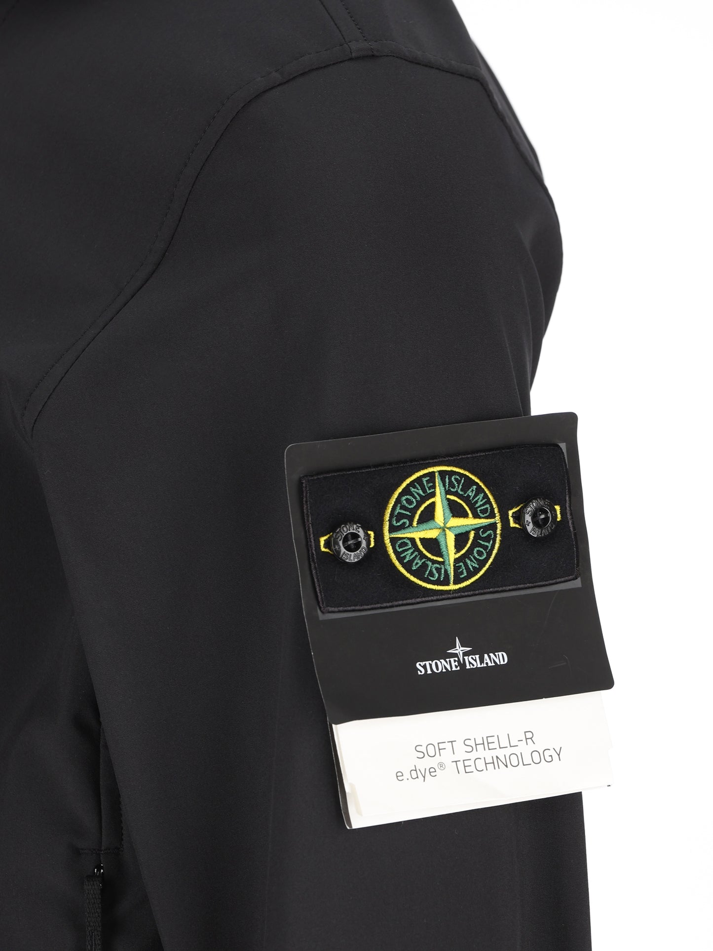 Giacca realizzata in materiale tecnico. Q100004 S0B22V0029 STONE ISLAND 