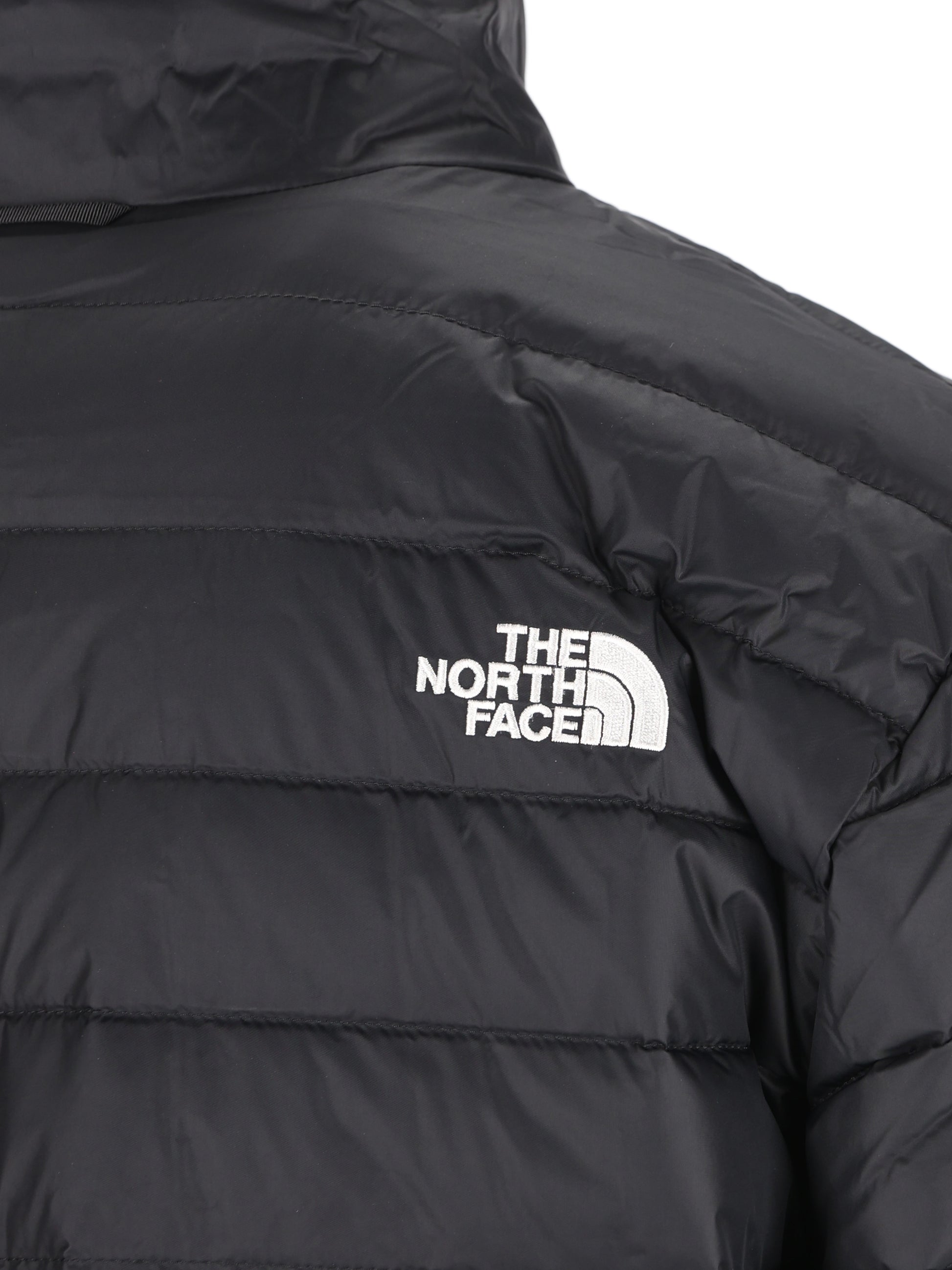 Giacca realizzata in nylon riciclato. NF0A8D1U JK31 THE NORTH FACE 