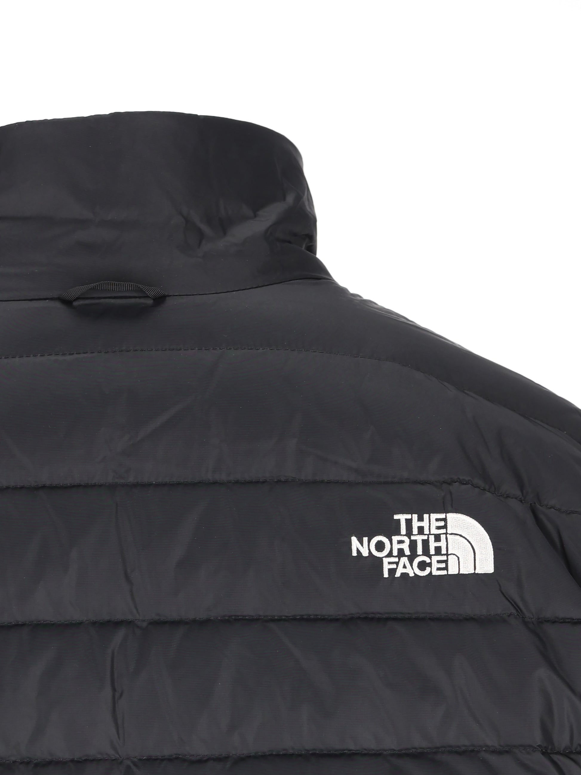 Giacca realizzata in tessuto riciclato. NF0A8D3F JK31 THE NORTH FACE 