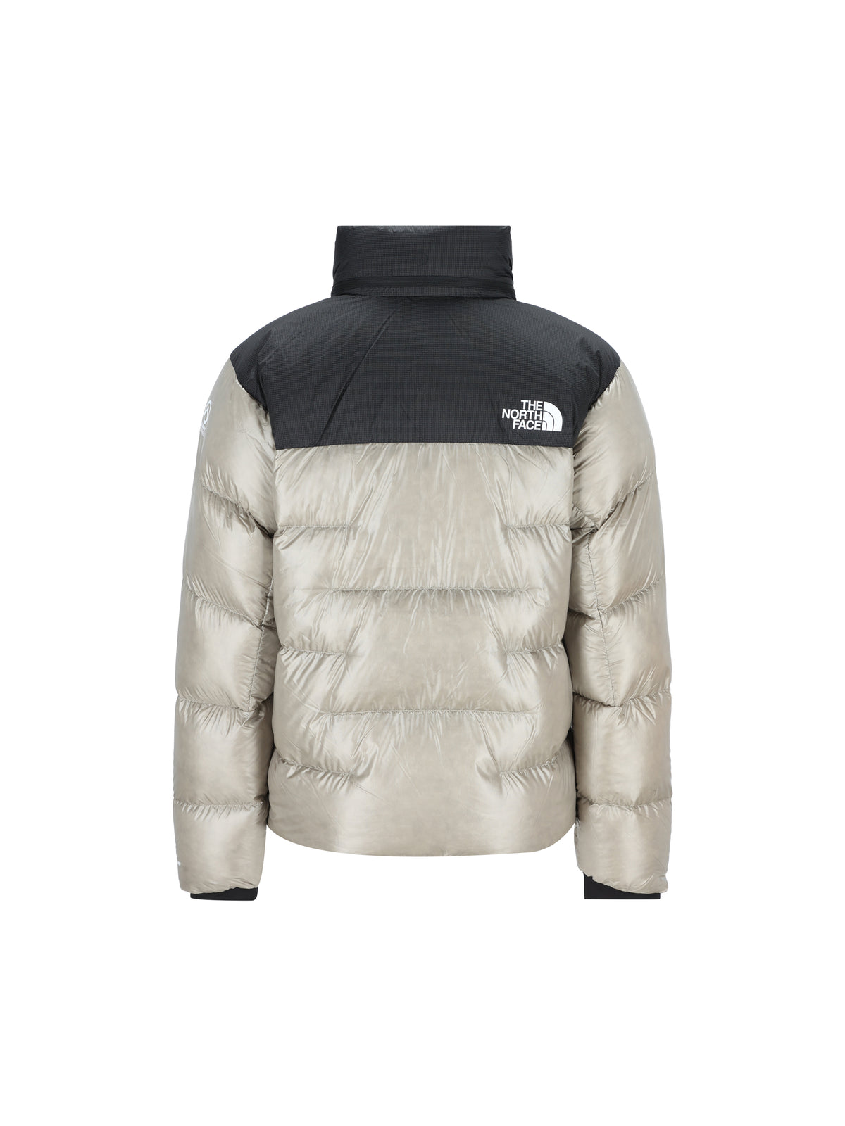 Giacca realizzata in nylon. NF0A8H3D BI41 THE NORTH FACE 