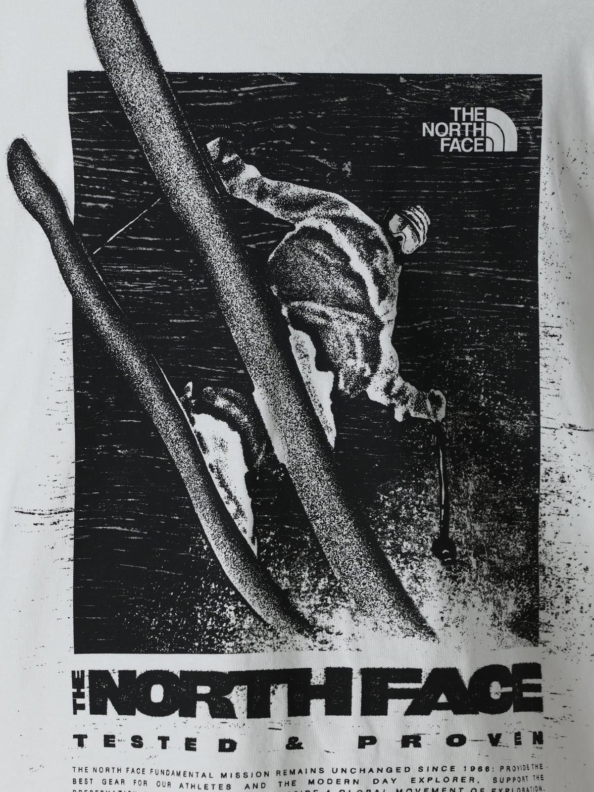 T-Shirt realizzata in cotone. NF0A8H6C FN41 THE NORTH FACE 
