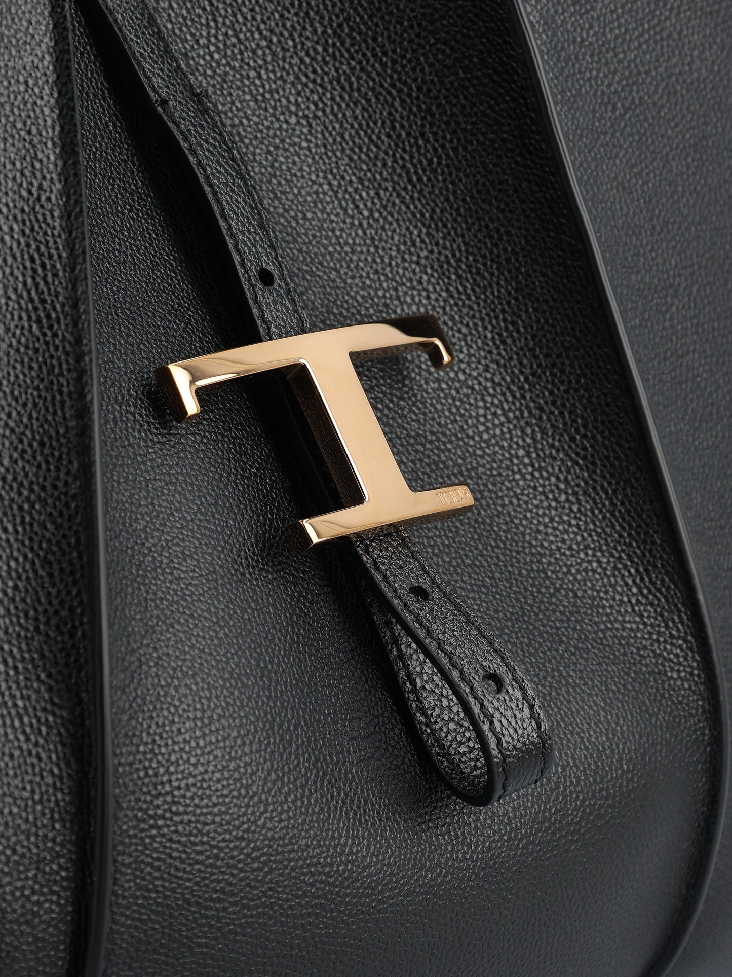 Borsa realizzata in pelle. XBWTSBA0200Q8E B999 TOD'S 