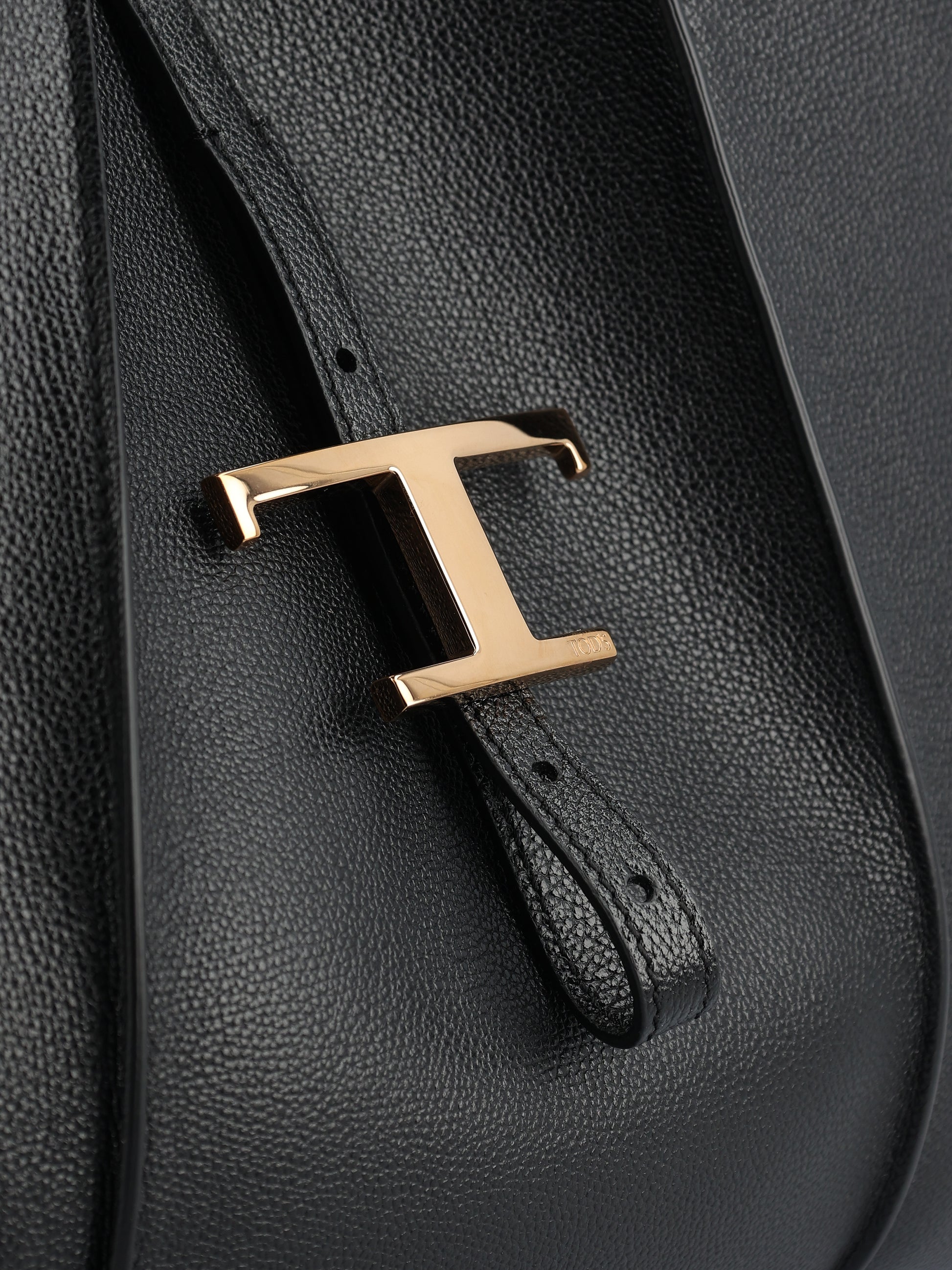 Borsa realizzata in pelle. XBWTSBA0200Q8E B999 TOD'S 